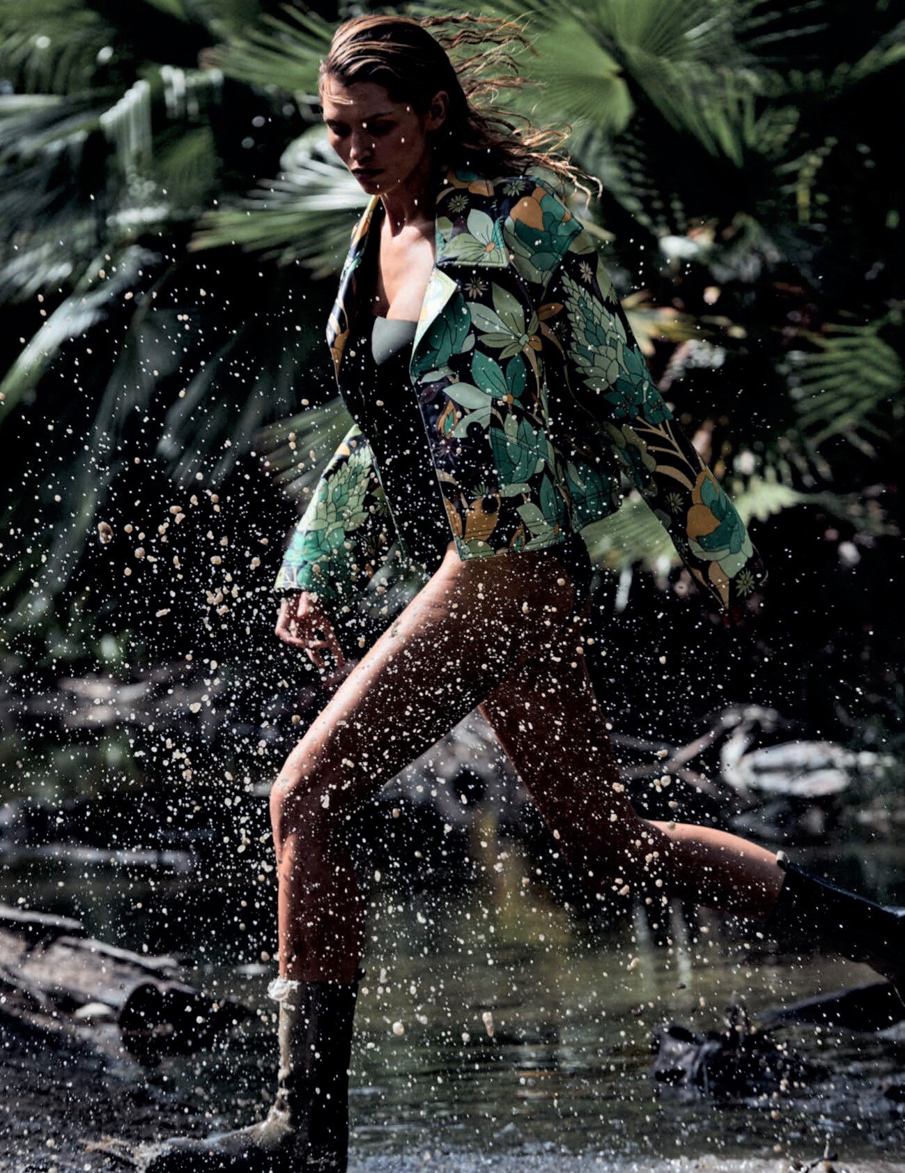 Hana Jirickova by Alvaro Beamud for Vogue Spain May 2020 (3).jpg
