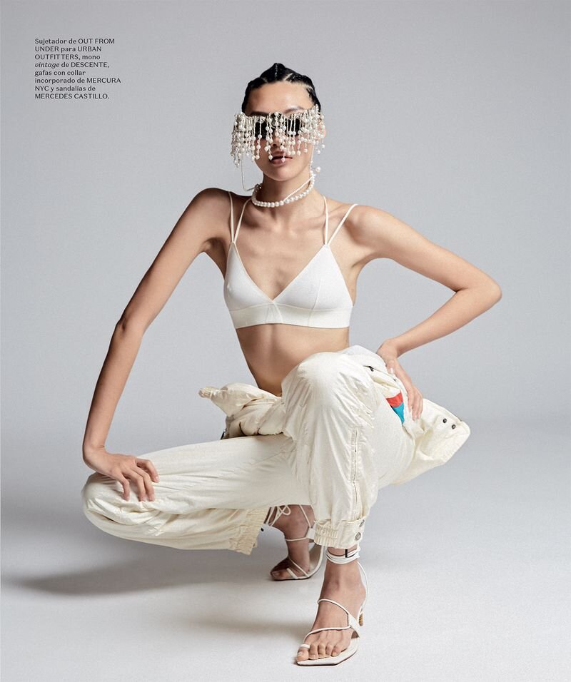 Jessie Li by Jack Waterlot for S Moda El Pais May 2020 (6).jpg