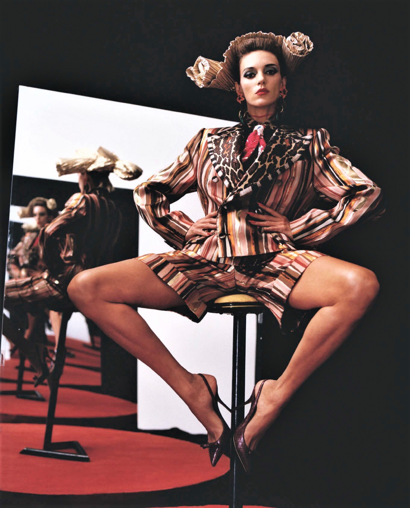 Anja Rubik by Harley Weir for Vogue Italia May 2020 (10).jpg