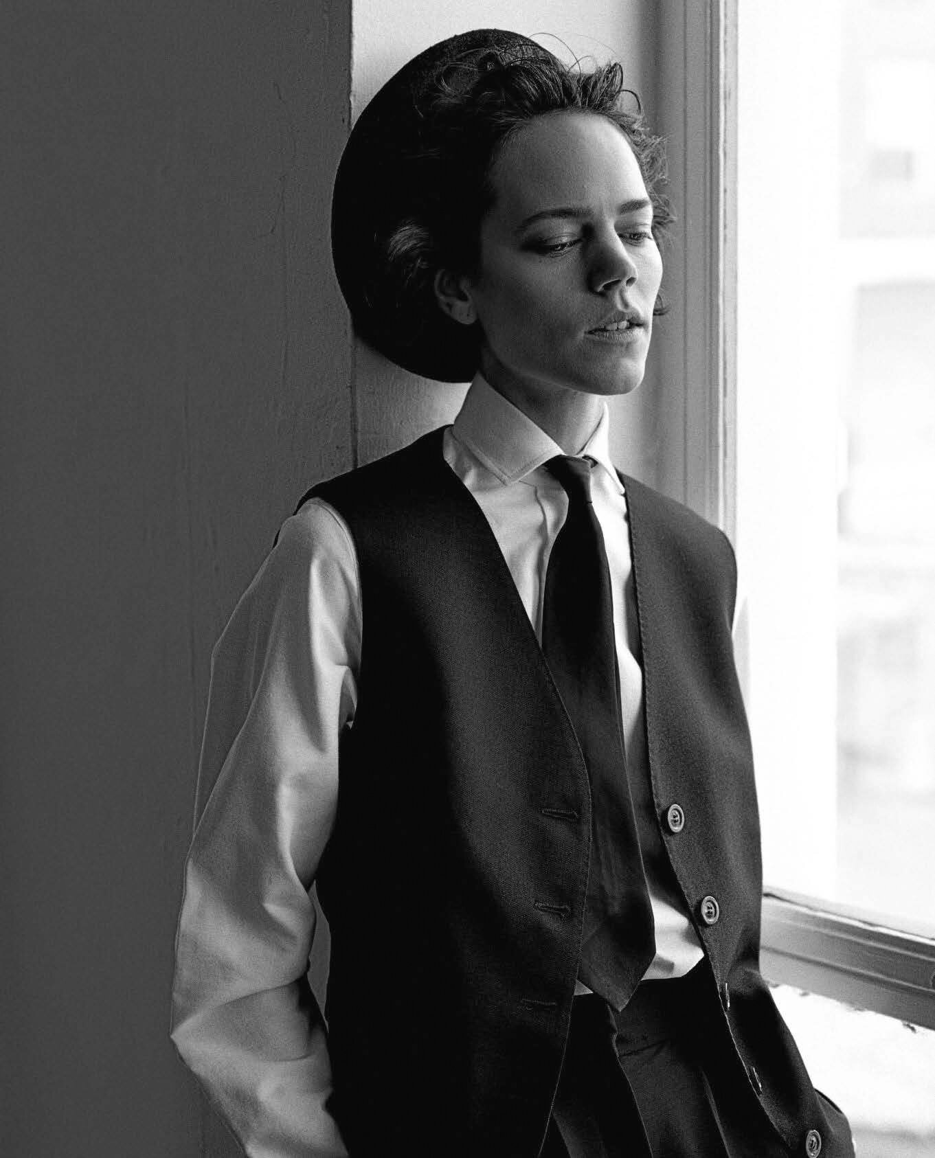 Alasdair McLellan Freja Beha Erichsen for Vogue Italia May 2020 (10).jpg