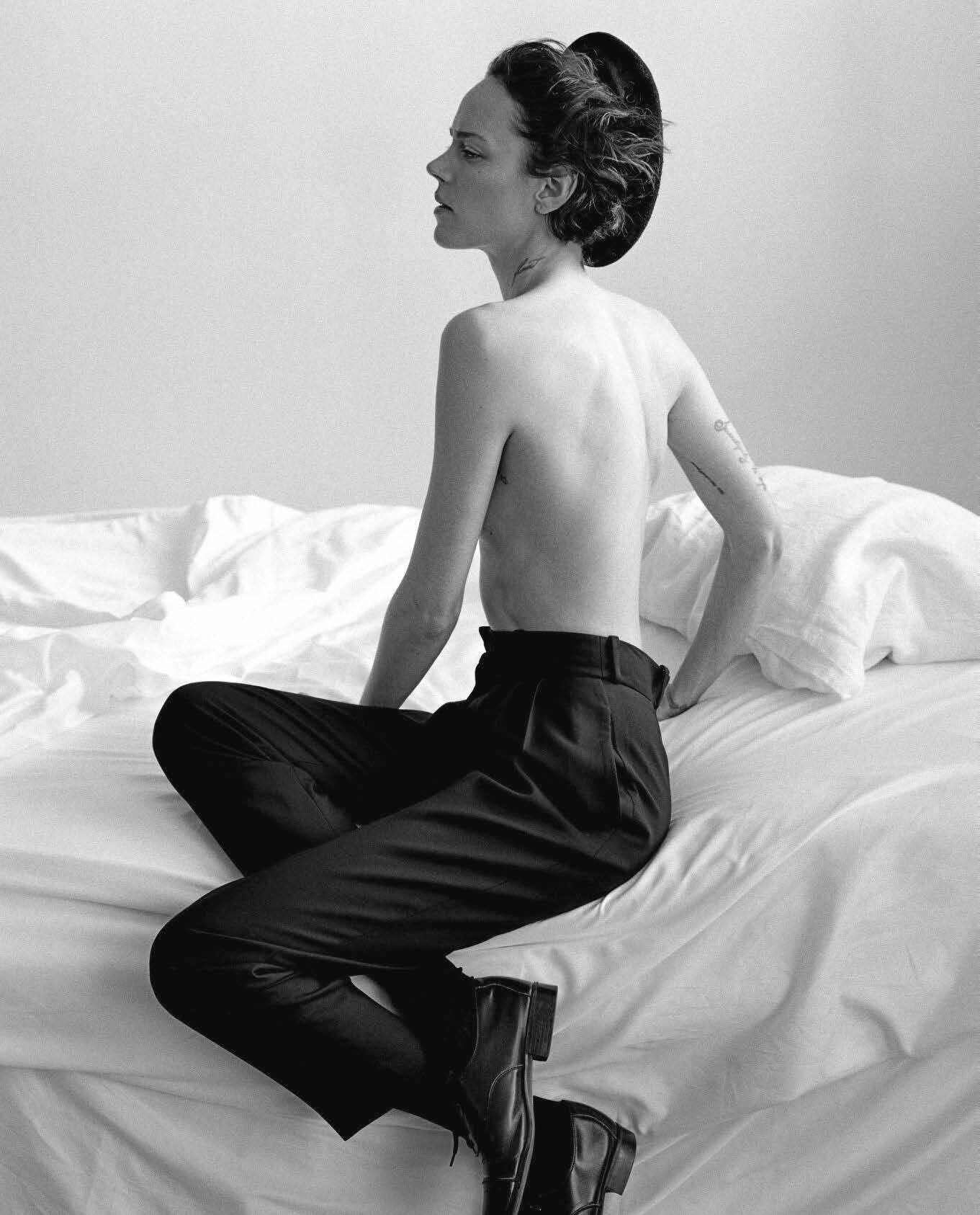 Alasdair McLellan Freja Beha Erichsen for Vogue Italia May 2020 (14).jpg