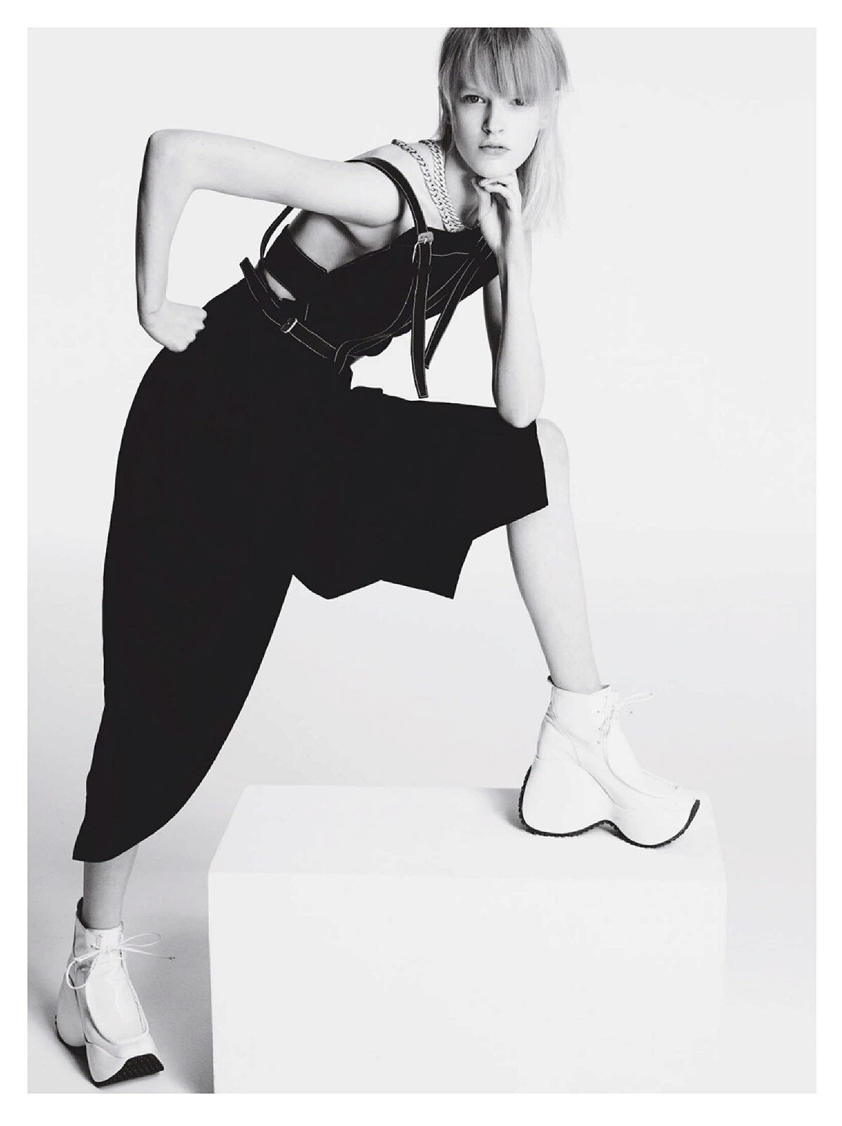 Luigi Iango Vogue Japan June 2020  Simply Beautiful  (5).jpg