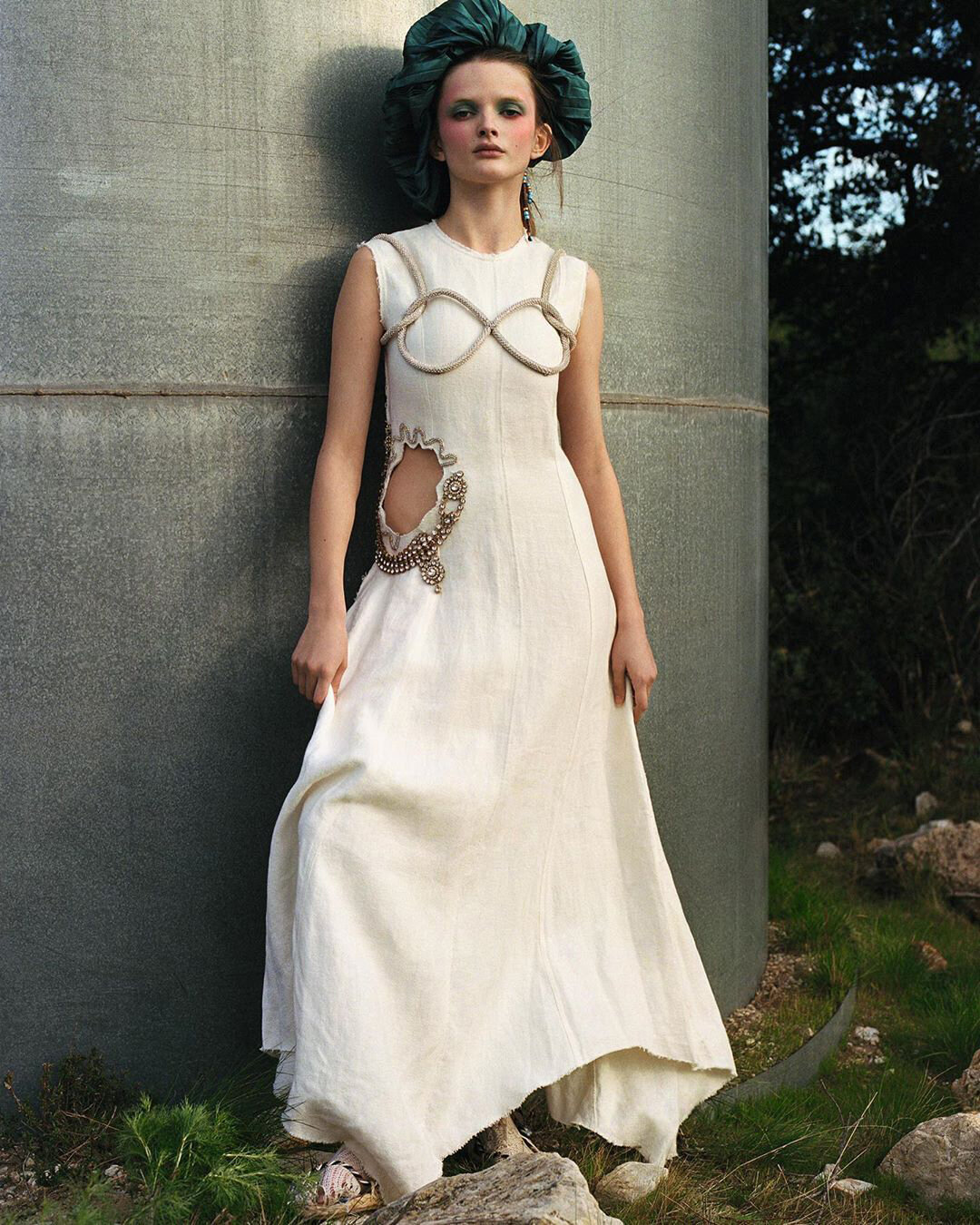 Primrose Archer by Mel Bles Vogue China June  (9).jpg