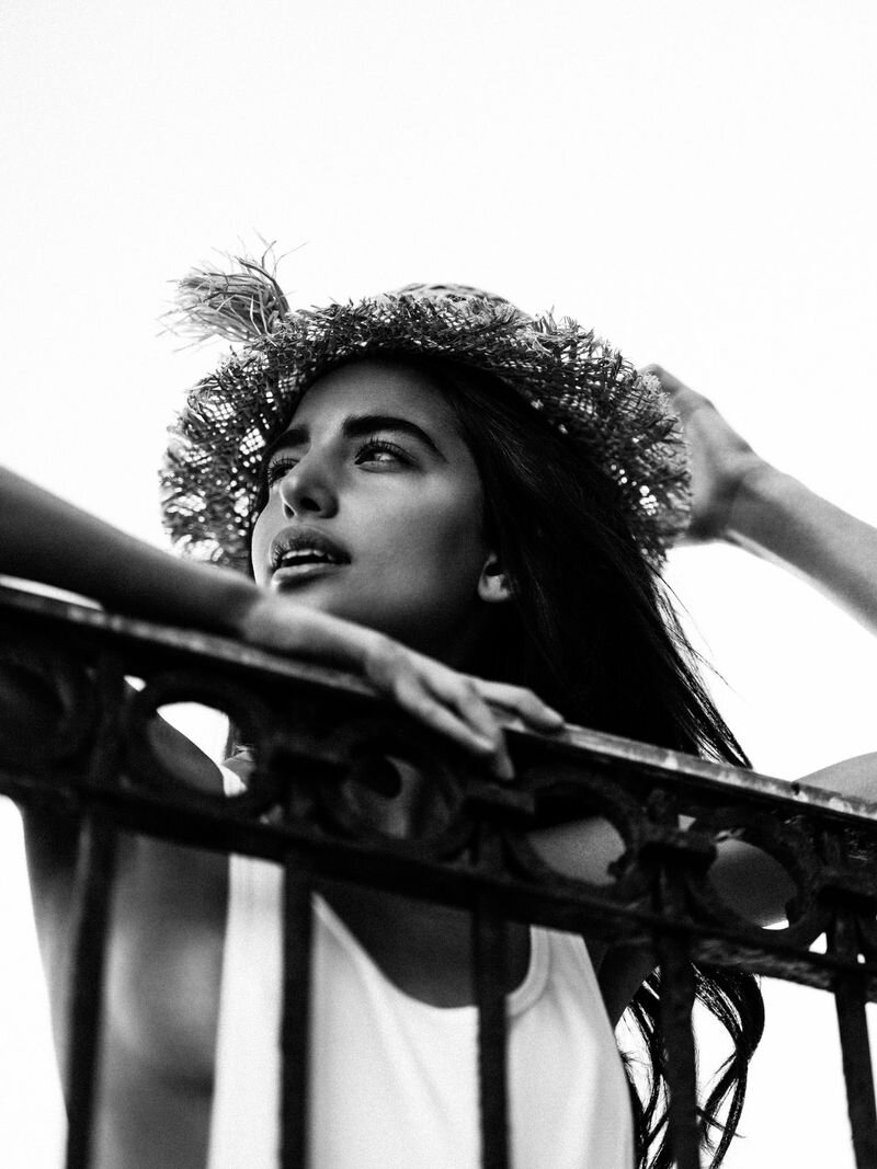 Mili Pineiro by Kat Irlin for Vogue Greece June 2020 (3).jpg