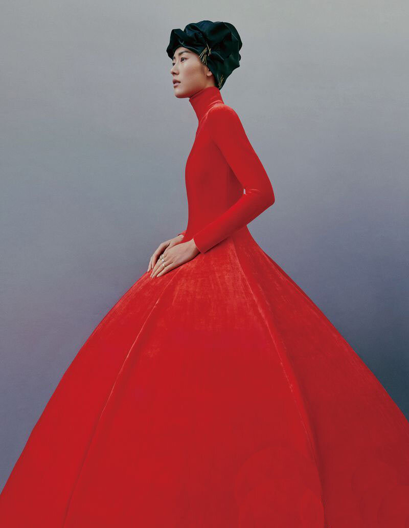 Liu Wen by Yu Cong for Vogue China July 2020-2.jpg