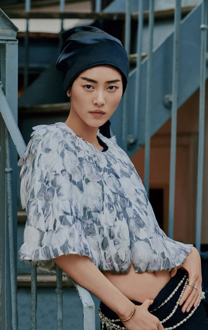 Liu Wen by Yu Cong for Vogue China July 2020-3.jpg
