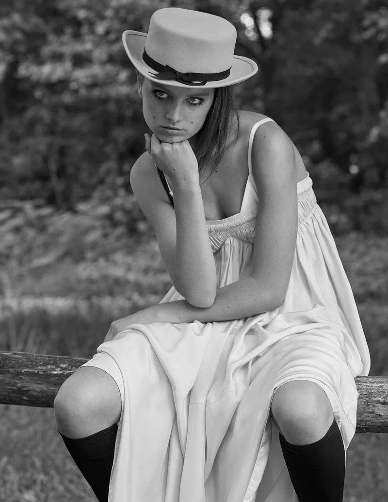 Vogue 加われ Ukraine Magazine July/August 2021