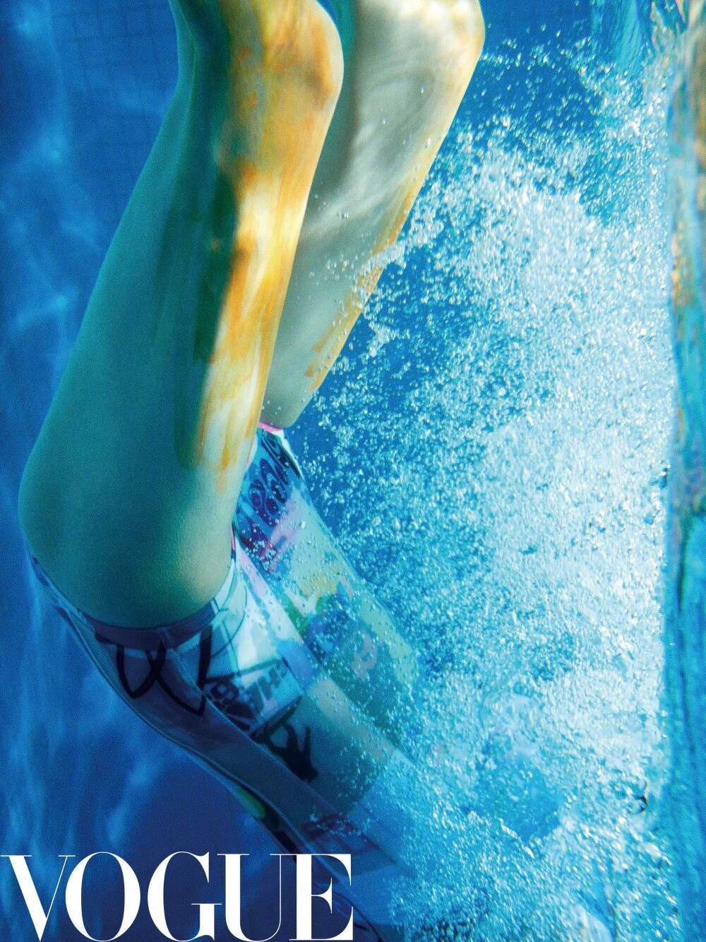 Ling Chen by Primol Xue for Cogue China (2).jpeg