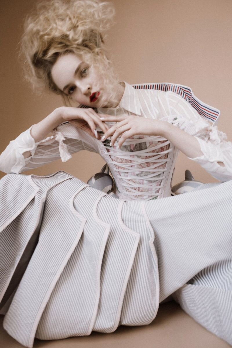 Olivia Hamilton by Erika Astrid for Vogue Italia (4).jpg