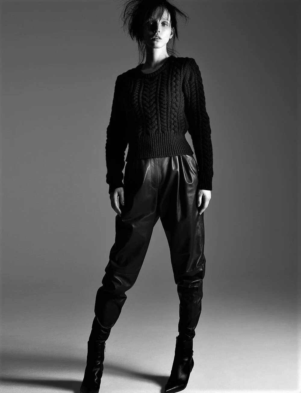 Jay de Pretto by Alan Gelati L'Officiel Singapore July 2020 (5).jpg