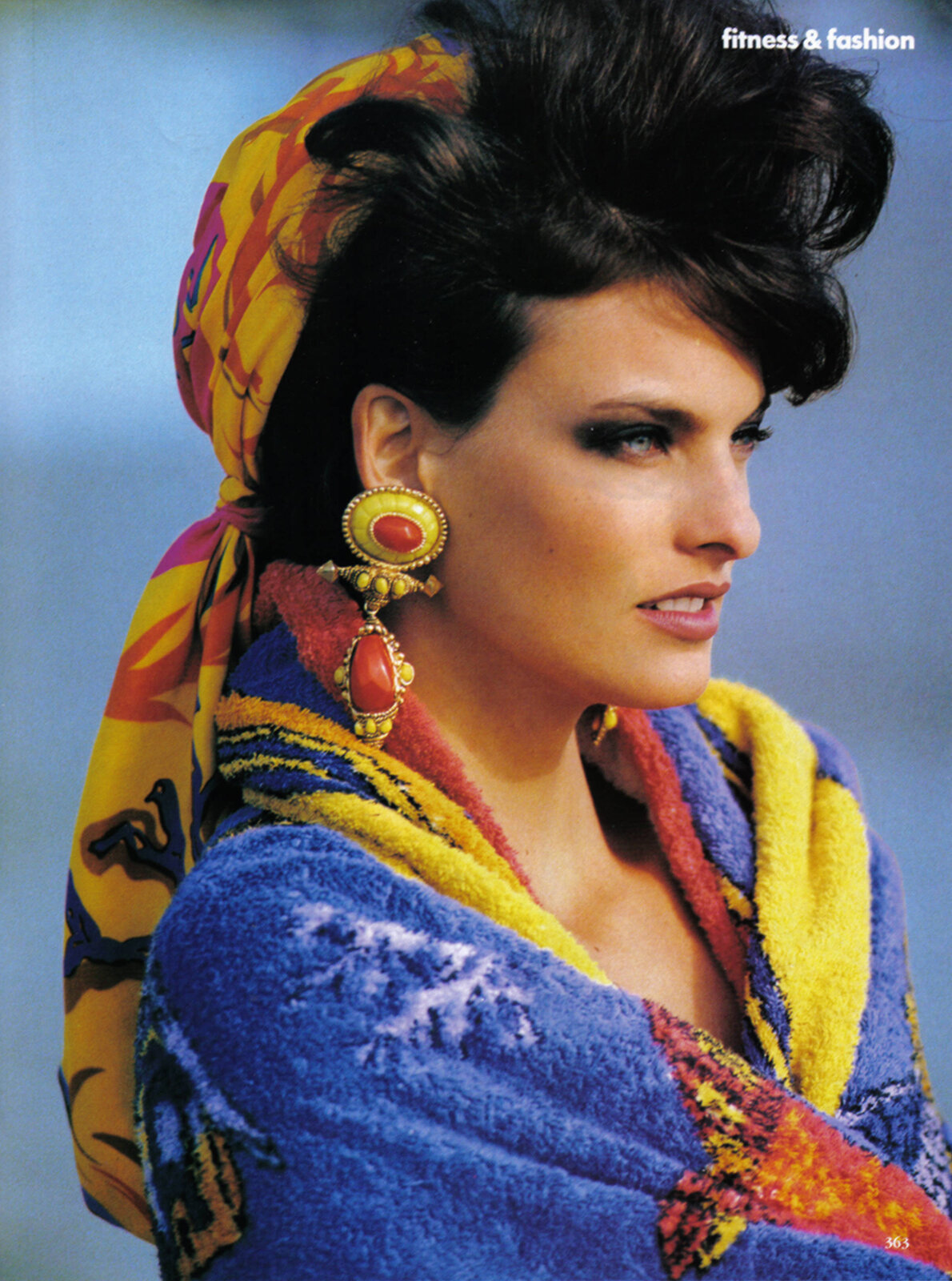 Christy Turlington Lina Evangelista Patrick Demarchelier Vogue US April 1991 (6).jpg