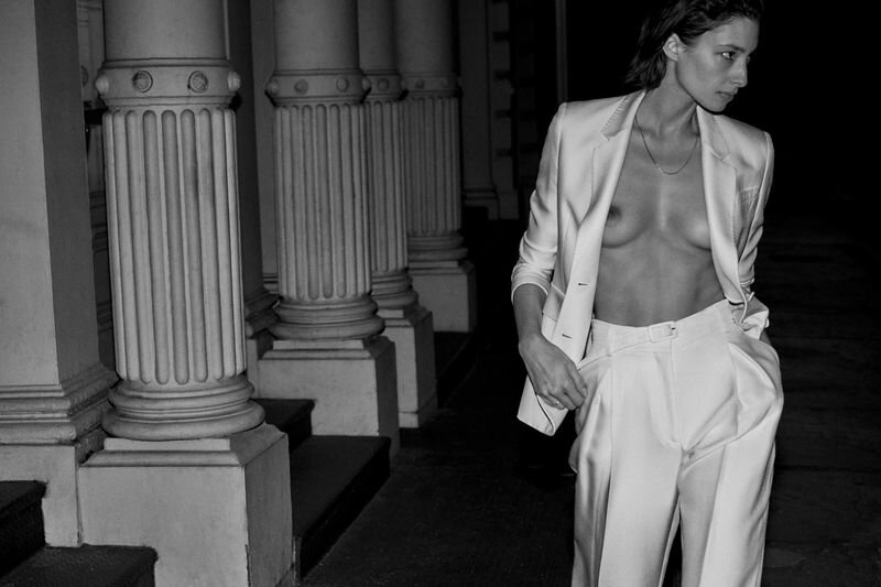 Alexandra Agoston by Chris Colls Vogue Poland July 2020 (12).jpg