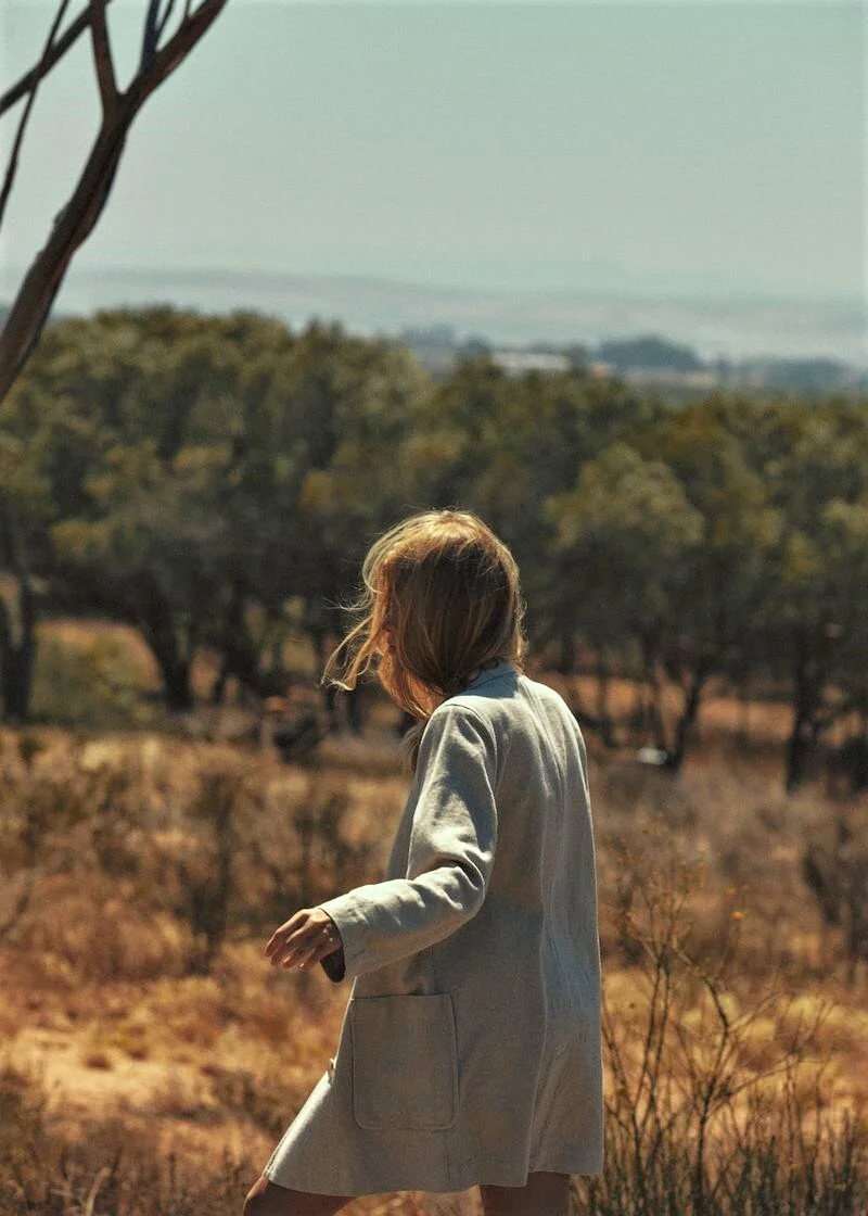 Schirin Frosch by Marie Schmidt for ELLE Czech Aug 2020 (10).jpg