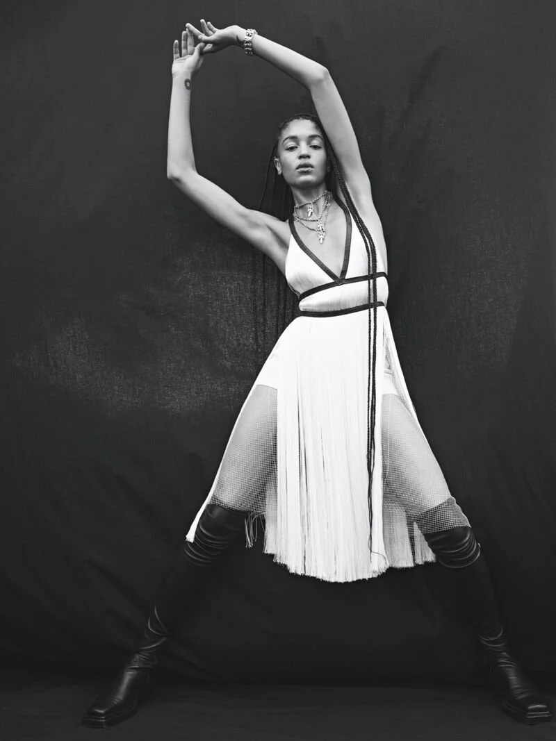 Indira Scott by Matthew Sprout for Vogue Mexico Oct 2020 (3).jpg