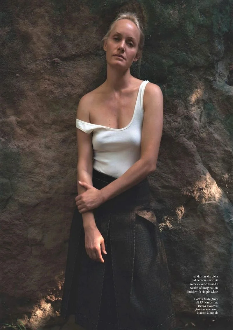Amber Valletta by Zoe Ghertner for Vogue UK Nov 2020 (7).jpg