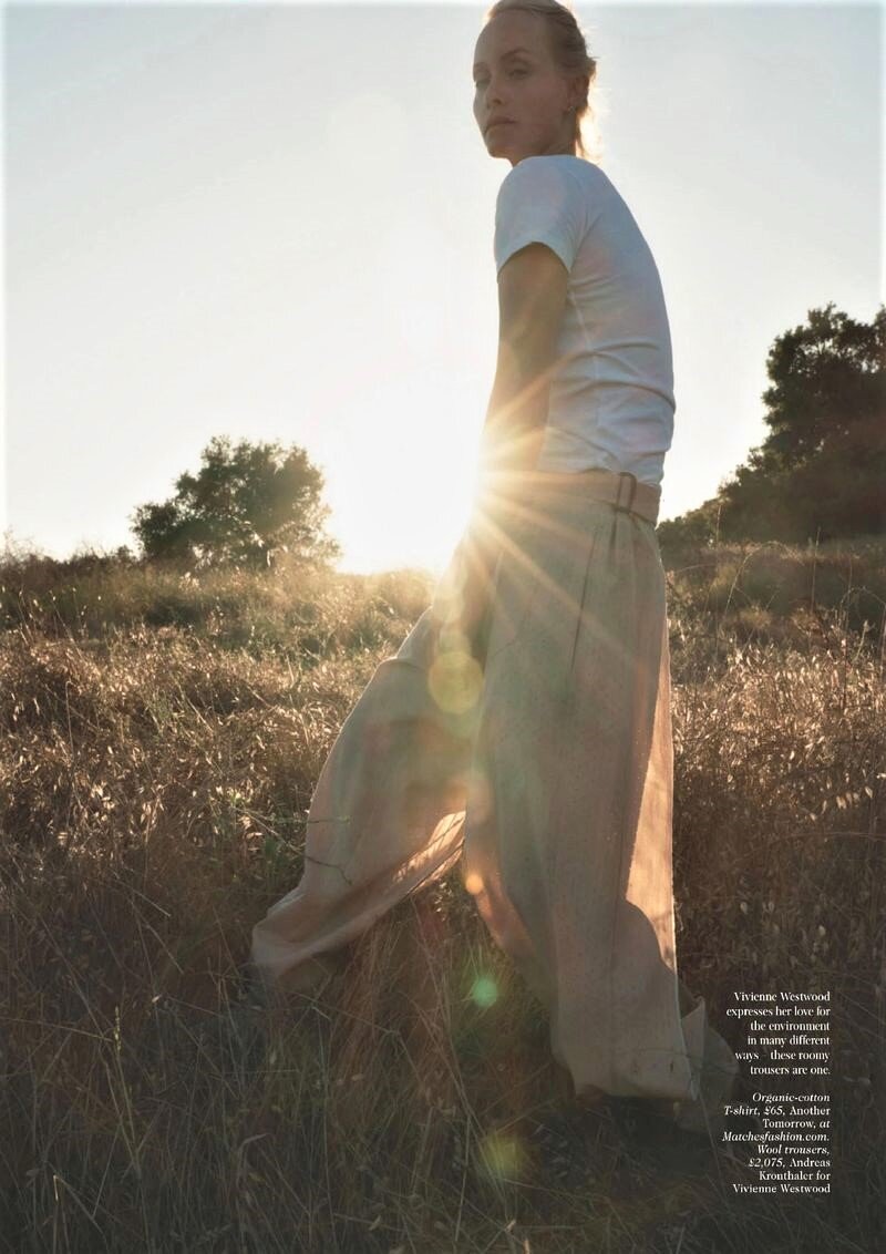 Amber Valletta by Zoe Ghertner for Vogue UK Nov 2020 (3).jpg