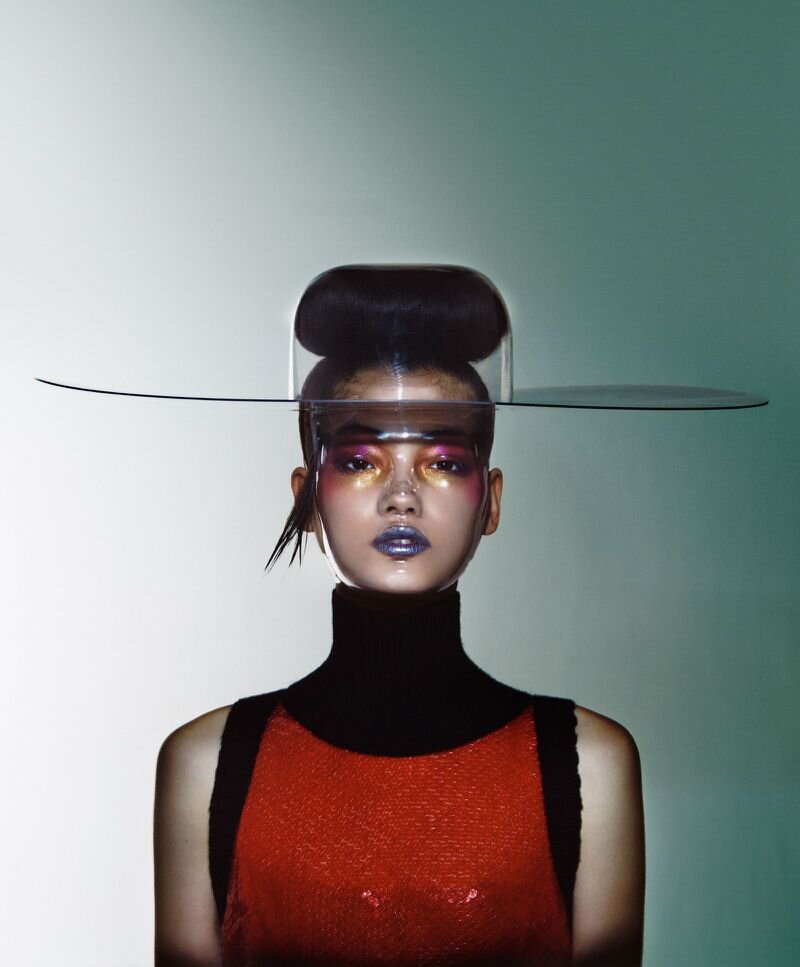 Mika Schneider by Carlijn Jacobs Vogue US Sept 2020 (5).jpg