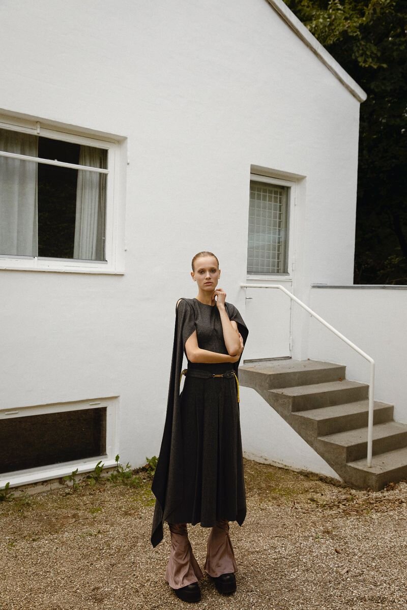Sarah Dahl by Marco van Rijt Vogue Czech Nov 2020 (7).jpg