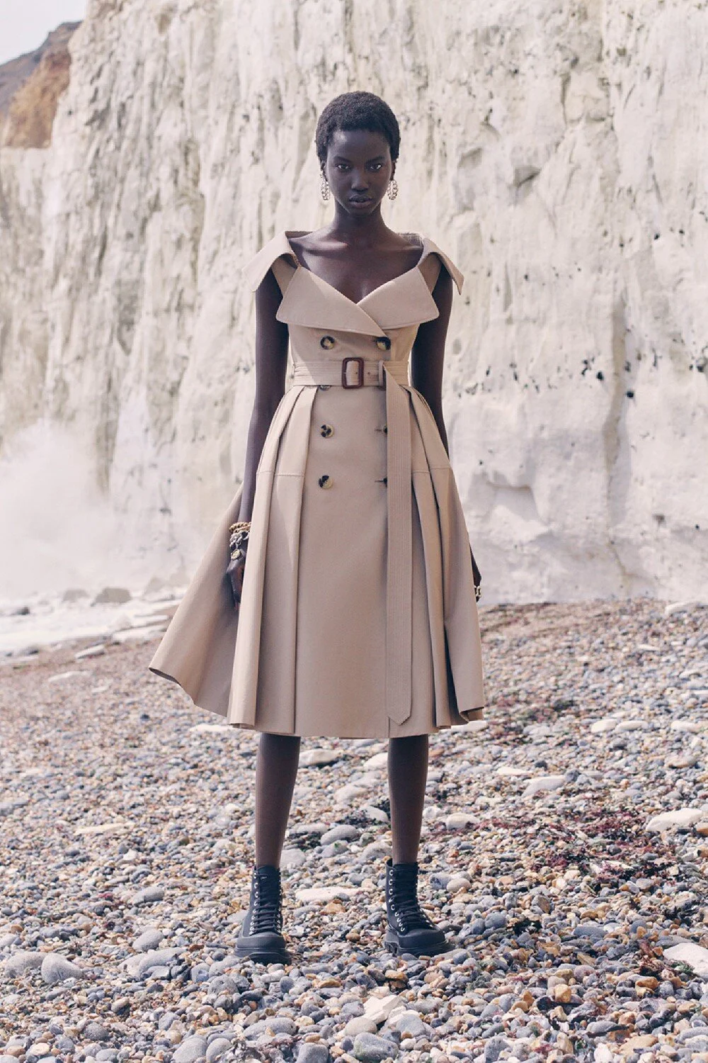 Alexander McQueen Resort 2021 (8).jpg