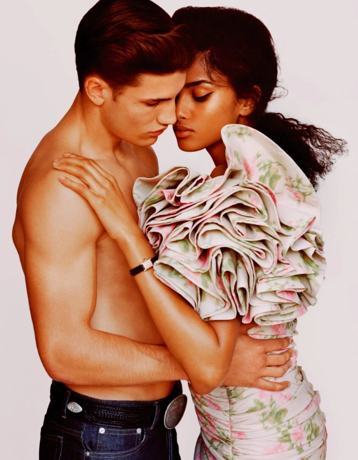 Alasdair McLellan 'Ici Londres' Vogue Paris Nov 2020 (1).jpg