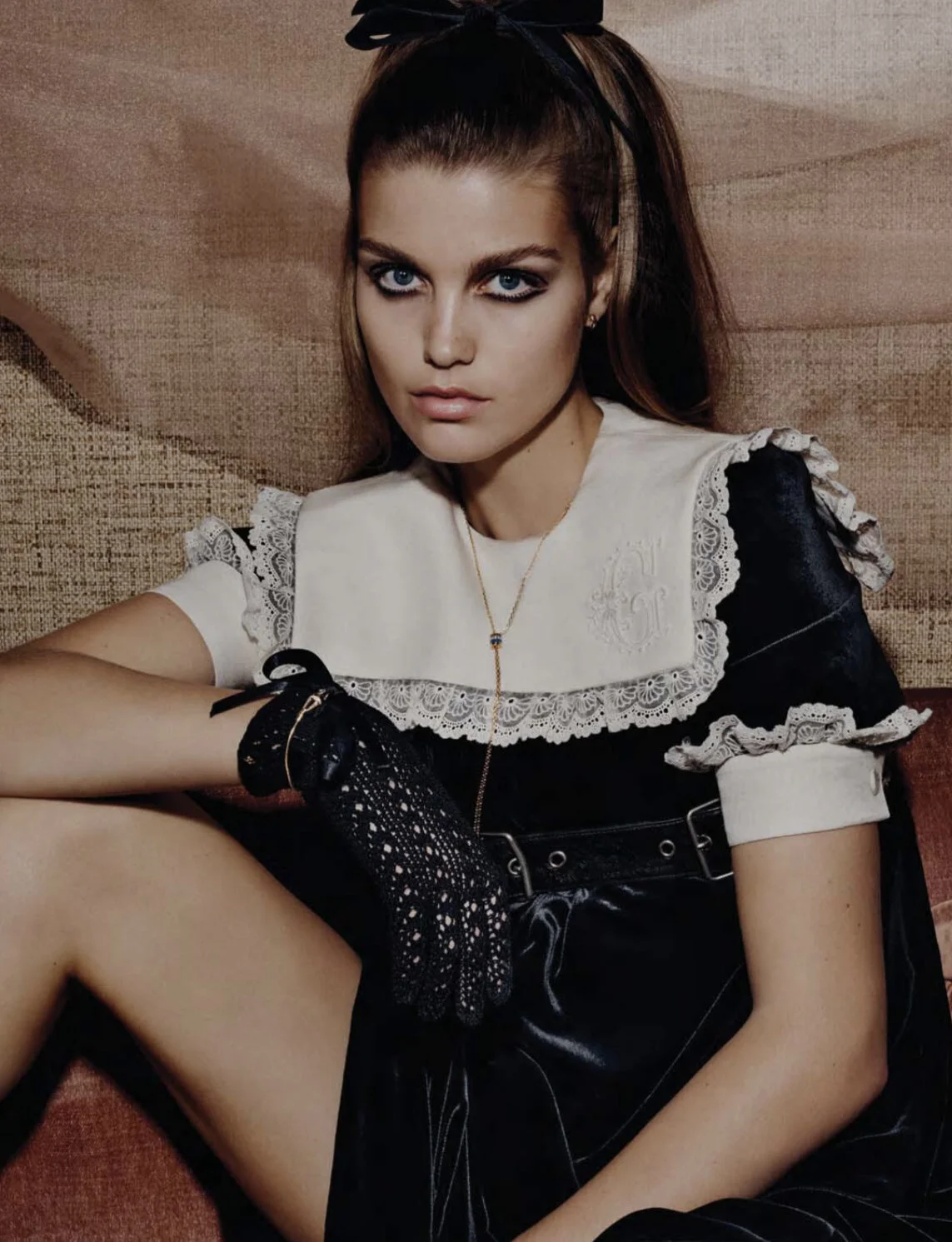 Luna Bijl by Liz Collins Vogue Ukraine Dec 2020 (10).jpeg