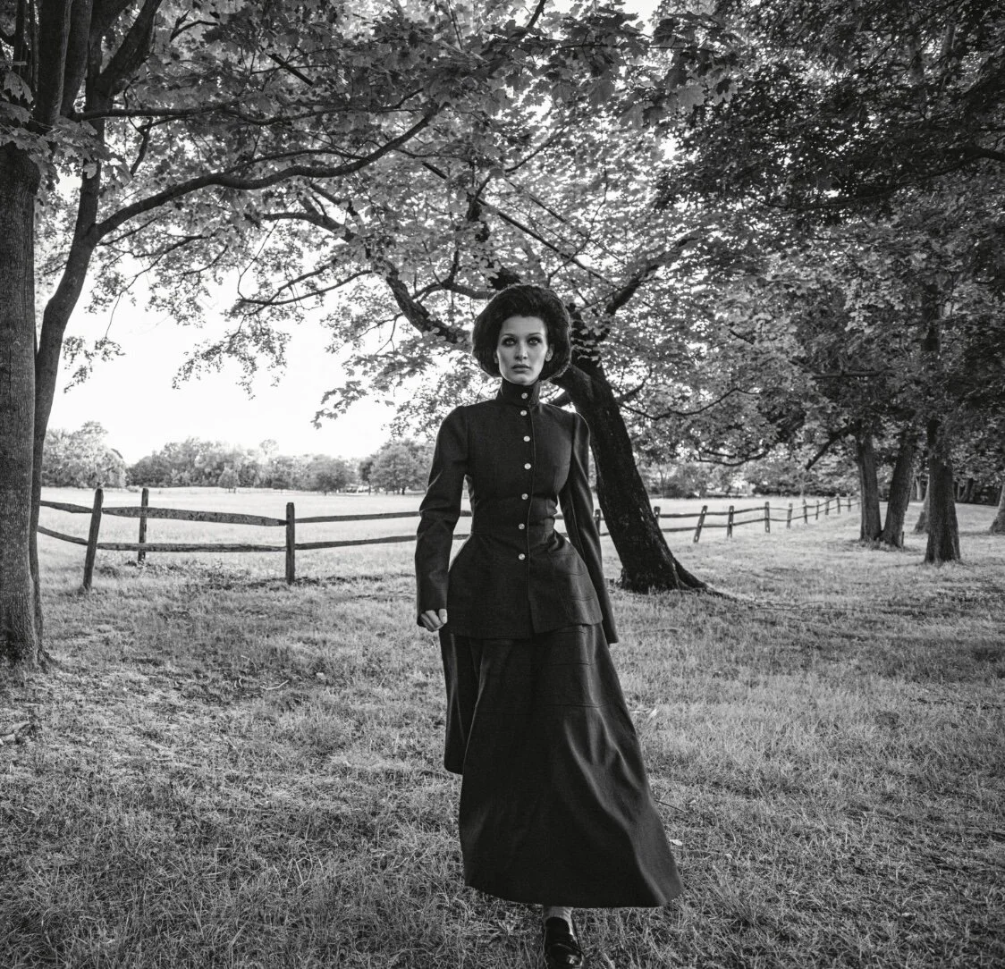 Bella Hadid by Inez Vinoodh for British Vogue Jan 2021 (13).jpg