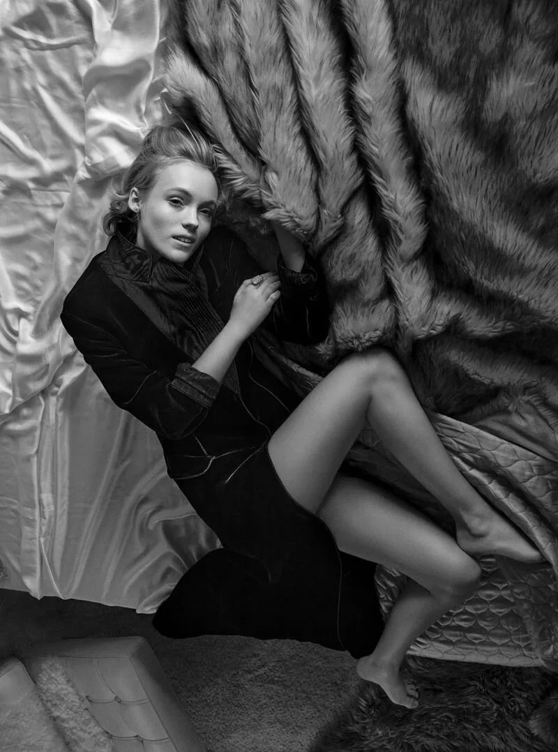 Lucan Gillespie by Agata Pospieszynska Harpers UK (5).jpg