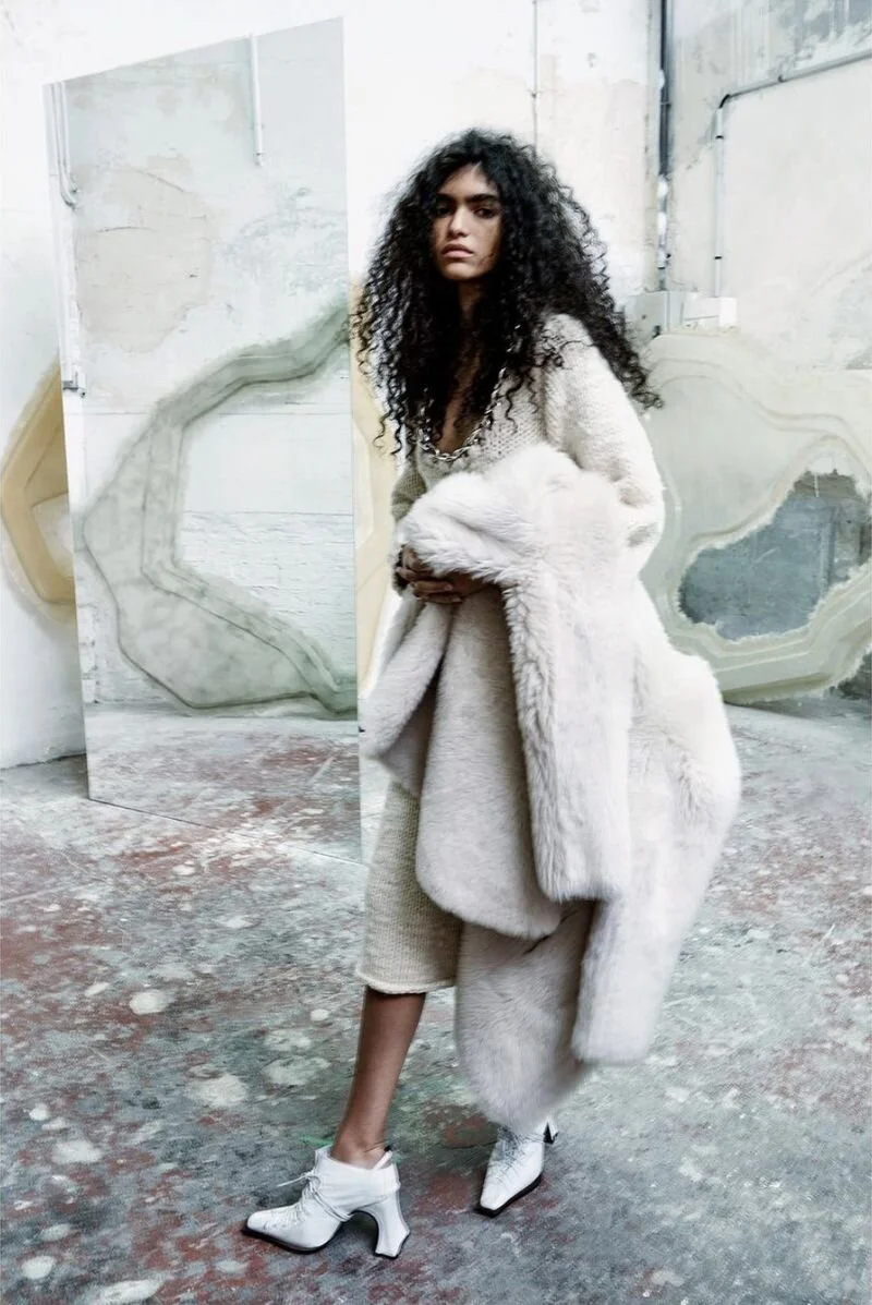 Anita Pozzo by Kacper Kasprzyk for Numero France Dec 2020 (1).jpg