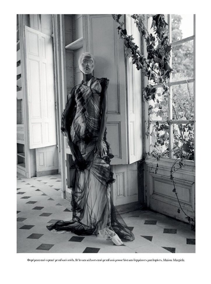 Judy Kinuthia by Richard Phibbs Vogue Greece Dec 2020 (5).jpg