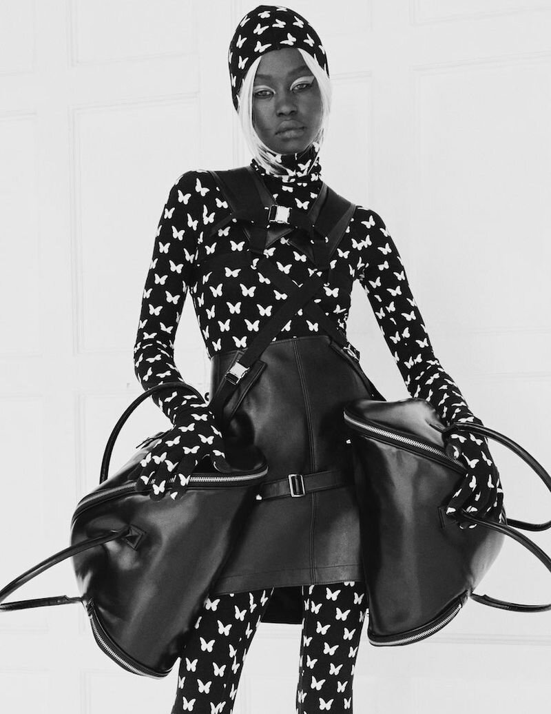 Aweng Chuol by Simon Thiselton for Vogue Portugal Dec (2).jpg