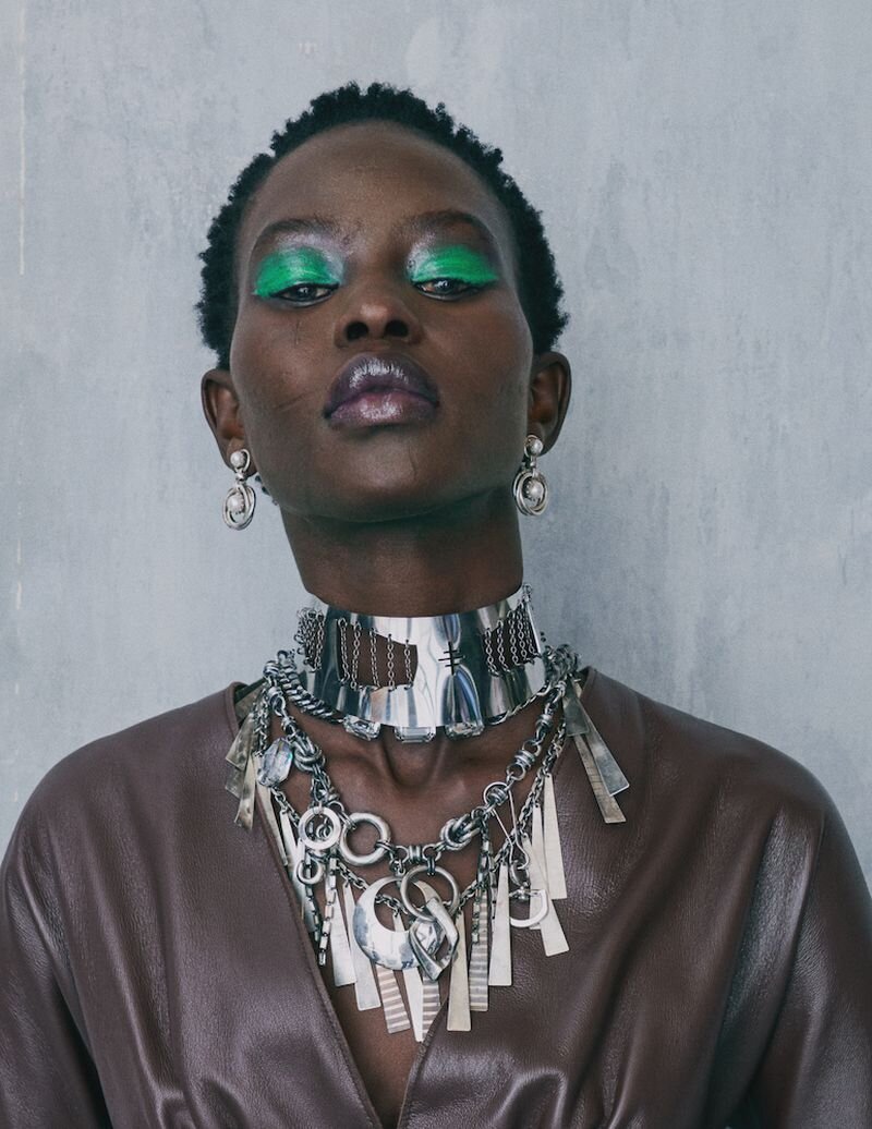 Aweng Chuol by Simon Thiselton for Vogue Portugal Dec (13).jpg
