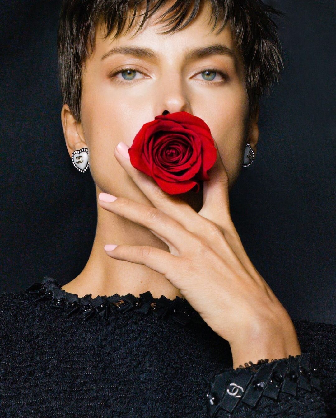 Irina Shayk by Morelli Bros Vogue Thailand March 2021 (6).jpg
