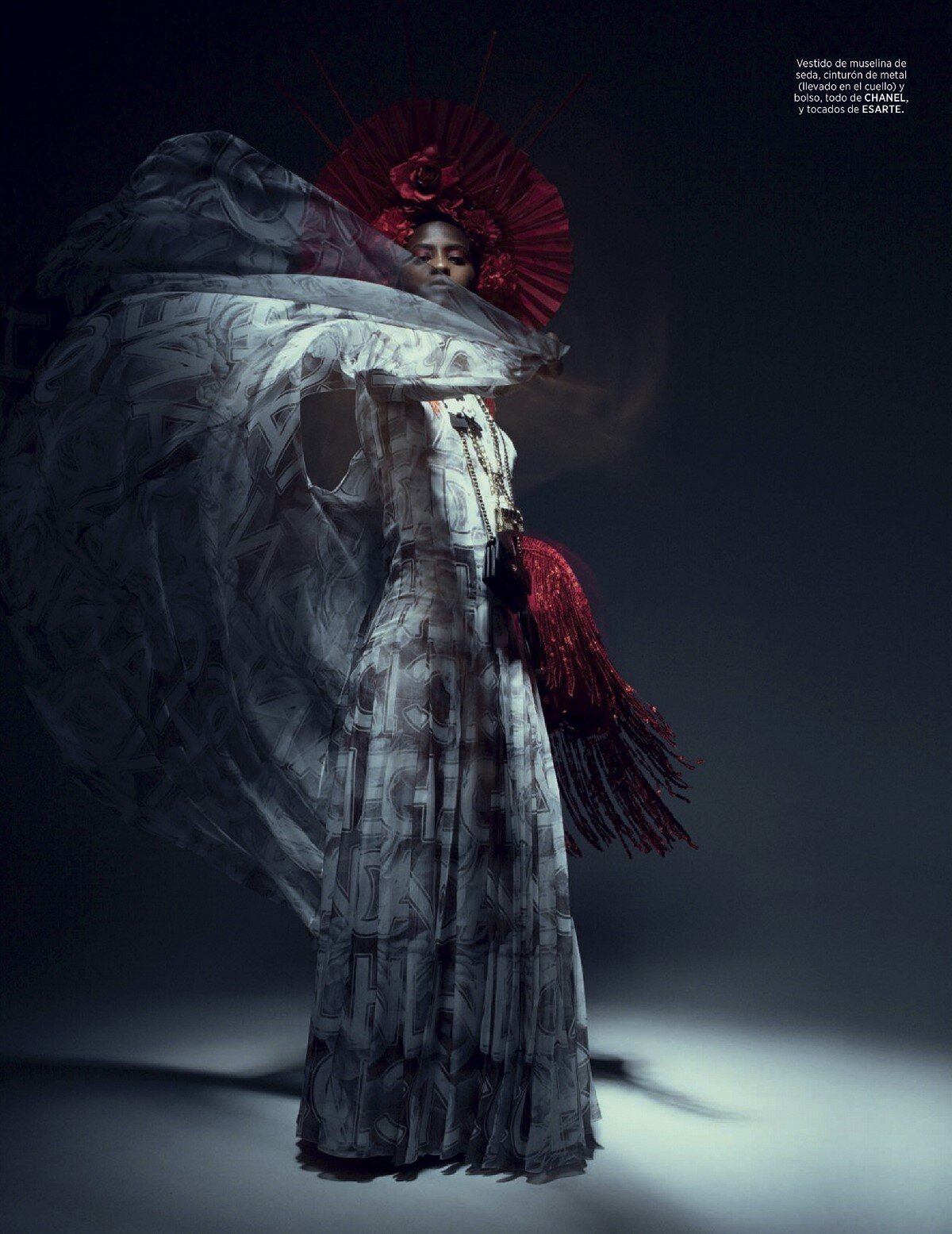 Kristine Angeshi by Paul Morel Harper's Bazaar Spain 4-2021 (2).jpg
