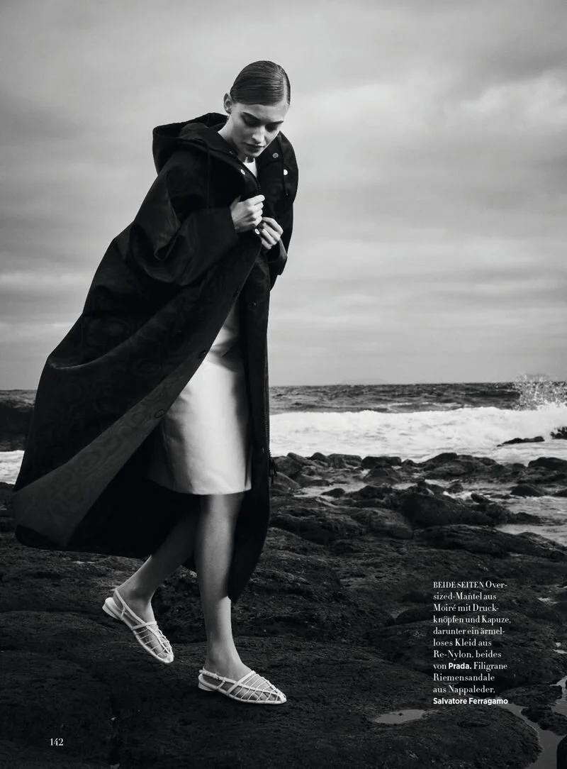 Berit Heitmann by Sanchez Mongiello Harper's Bazaar Germany March 2021 (4).jpg