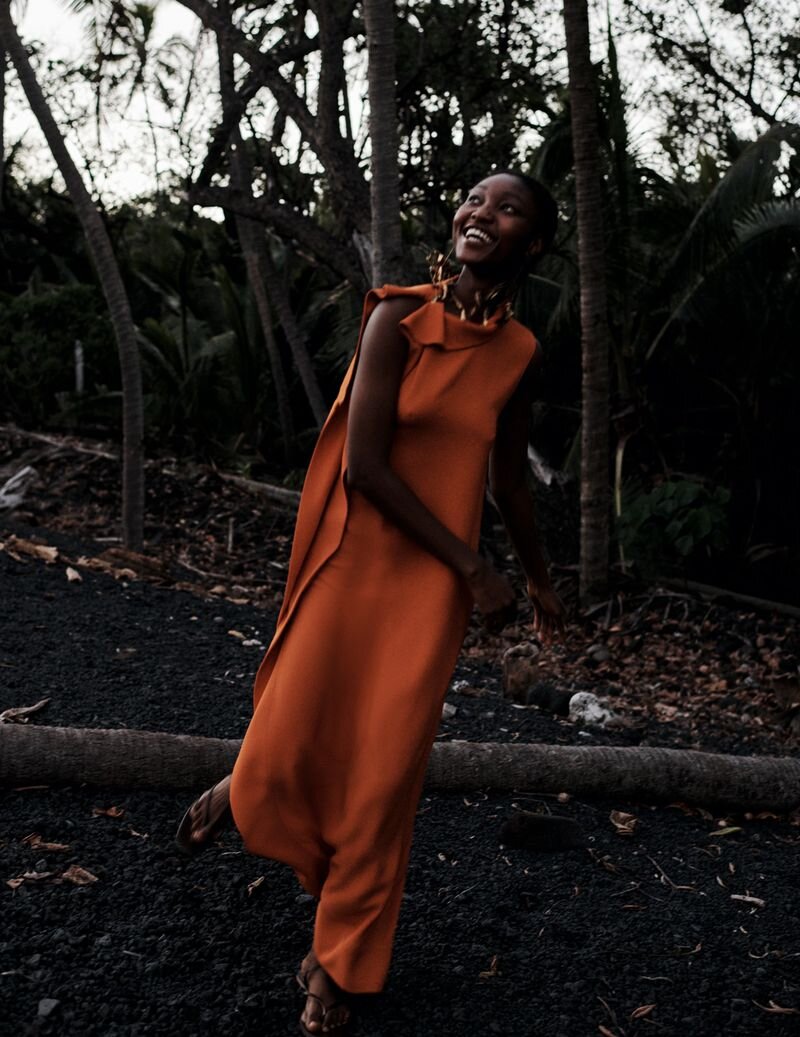 Eniola Abioro by Bridget Fleming Vogue Mexico April (8).jpg
