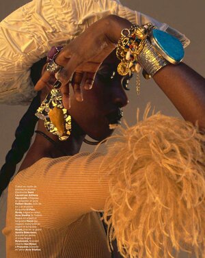 Mia Dabrowski Flashes Lynca Nzeyimana for Marie Claire France — Anne of ...