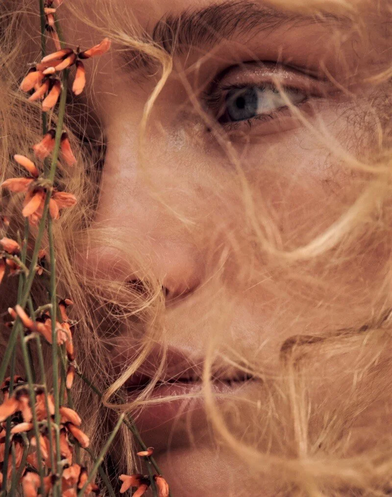 Kim Van Der Laan by Andreas Ortner ELLE Germany May 2021  (2).jpg