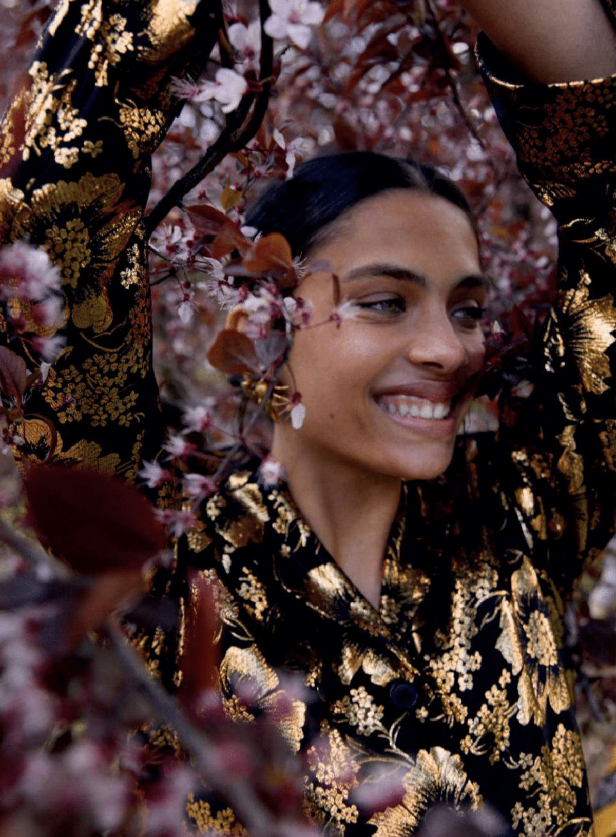 Vegas Essermeant by Fede Delibes Harper's Bazaar Espana May 2021 (5).png