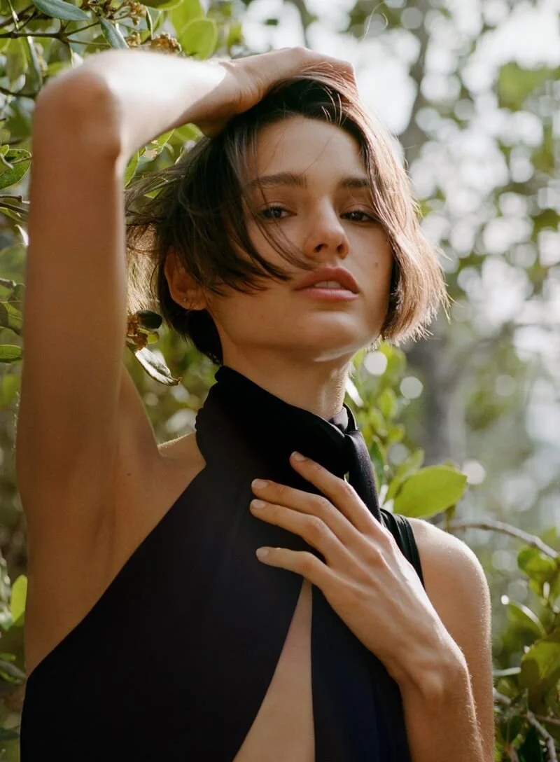 Aleyna Fitzgerald by Amie Milne Jane by the Grey (11).jpg