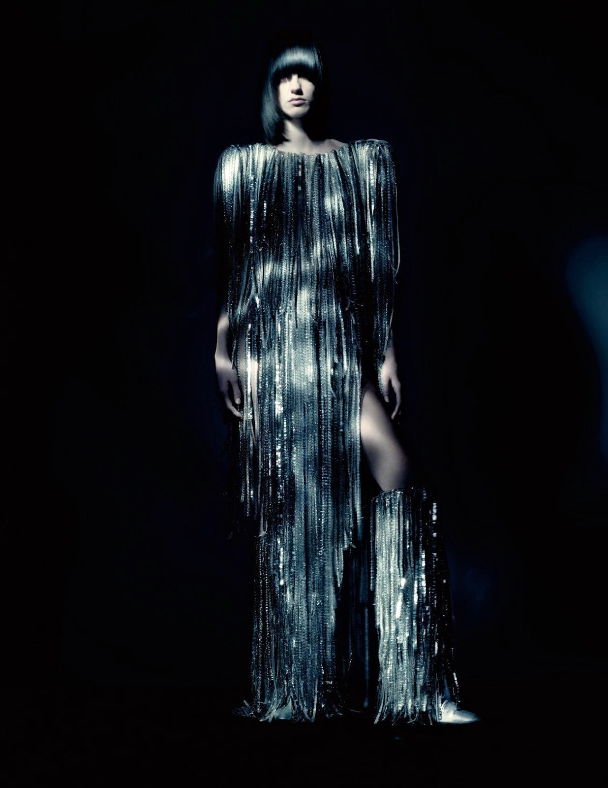 Paolo Roversi Flashes 'Divine Couture' in Vogue Paris May 2021 — Anne ...