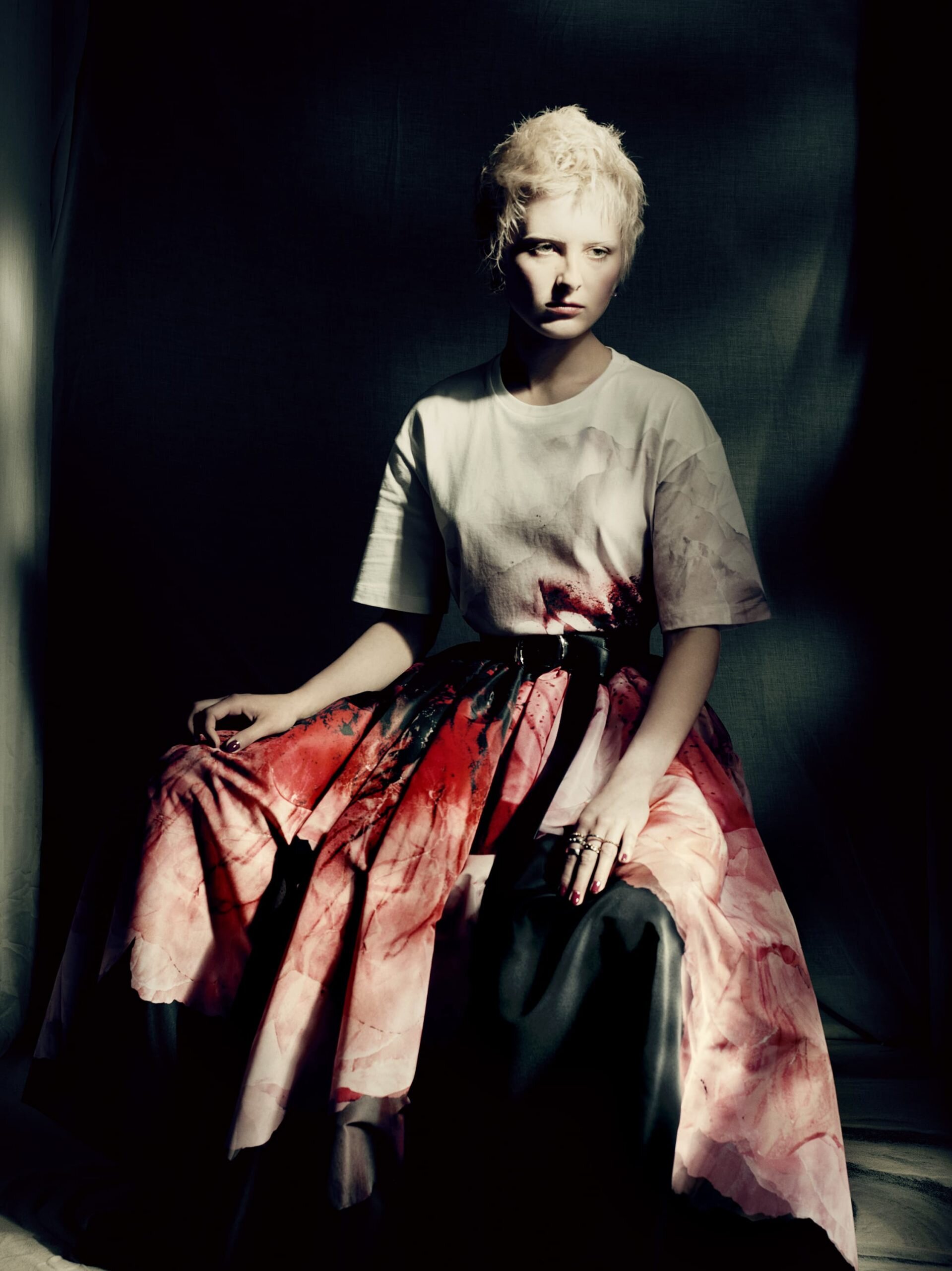 Paolo Roversi Flashes Alexander McQueen 'Anemones' Fall 2021 — Anne of  Carversville