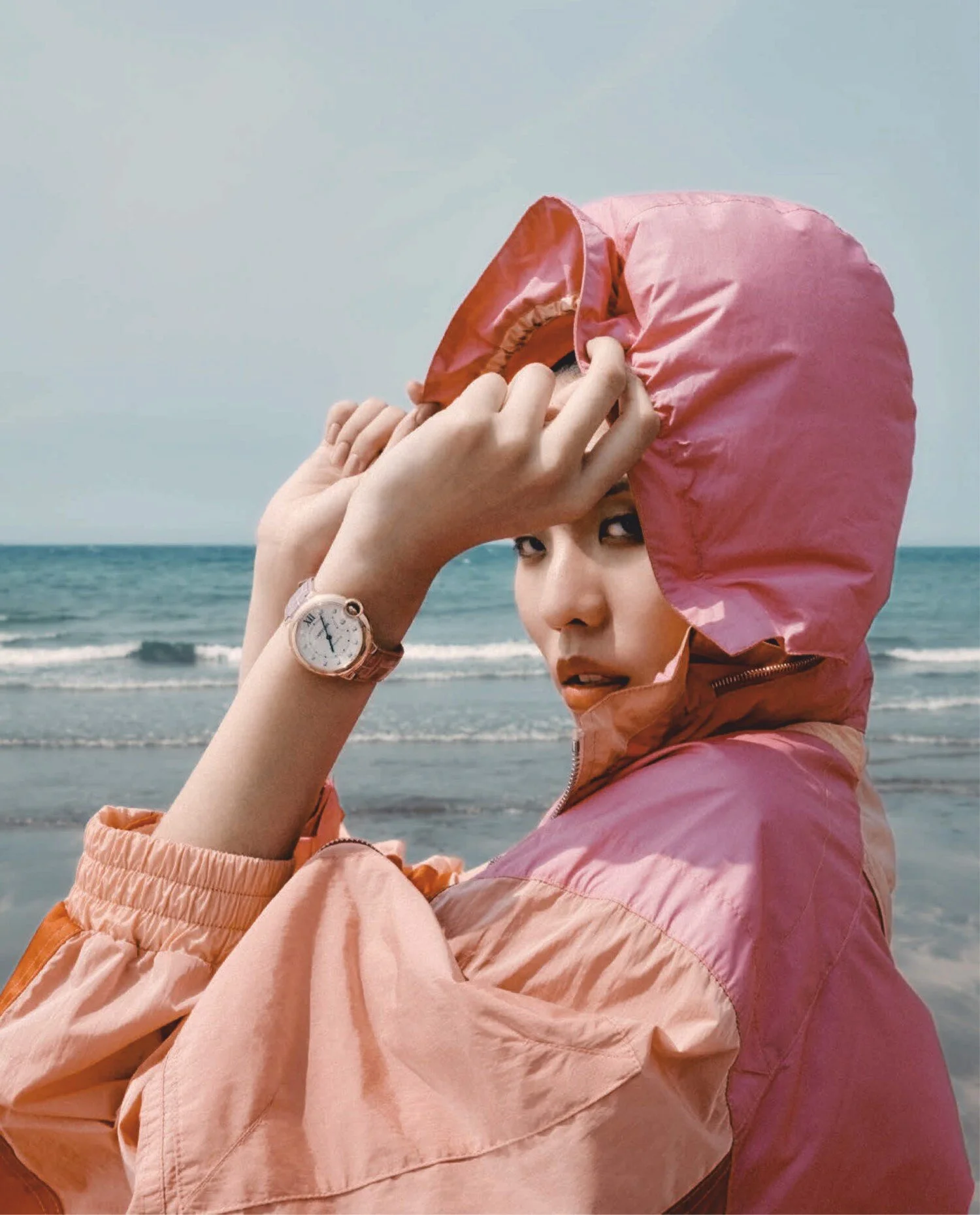Aura Tap by Chou Mo Vogue Taiwan June 2021 (4).jpg