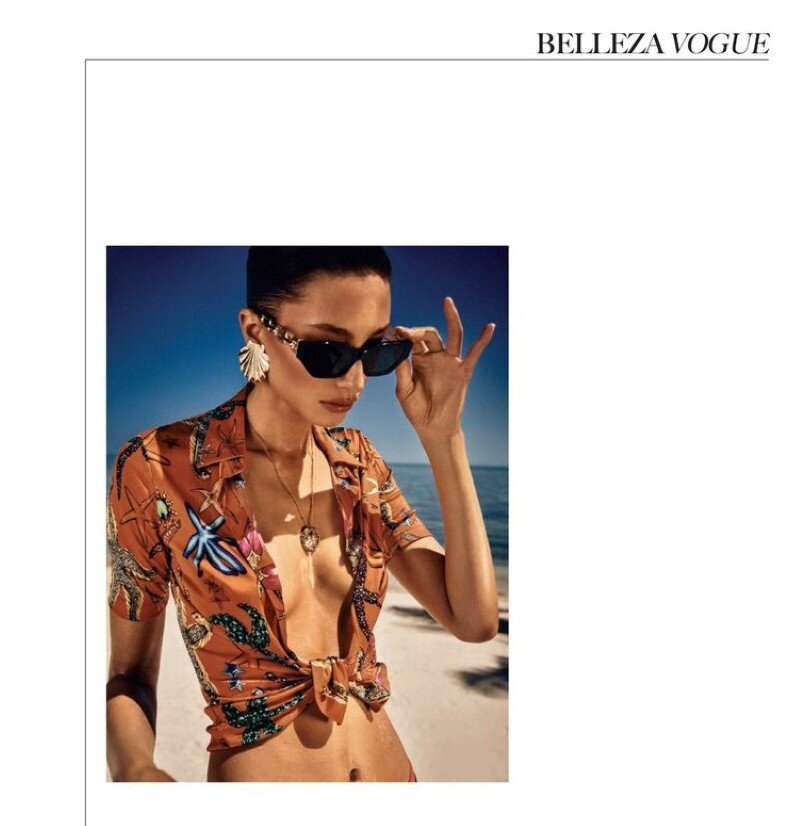 Alexandra-Agostan-Wears-Statement-Jewelry-for-Vogue-Mexico-July-2021 (2).jpg