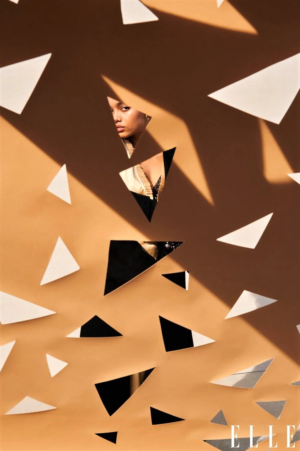 Whitney-Peak-by-Matthew-Kristall-for-ELLE-US-Fall-2021 (10).jpg