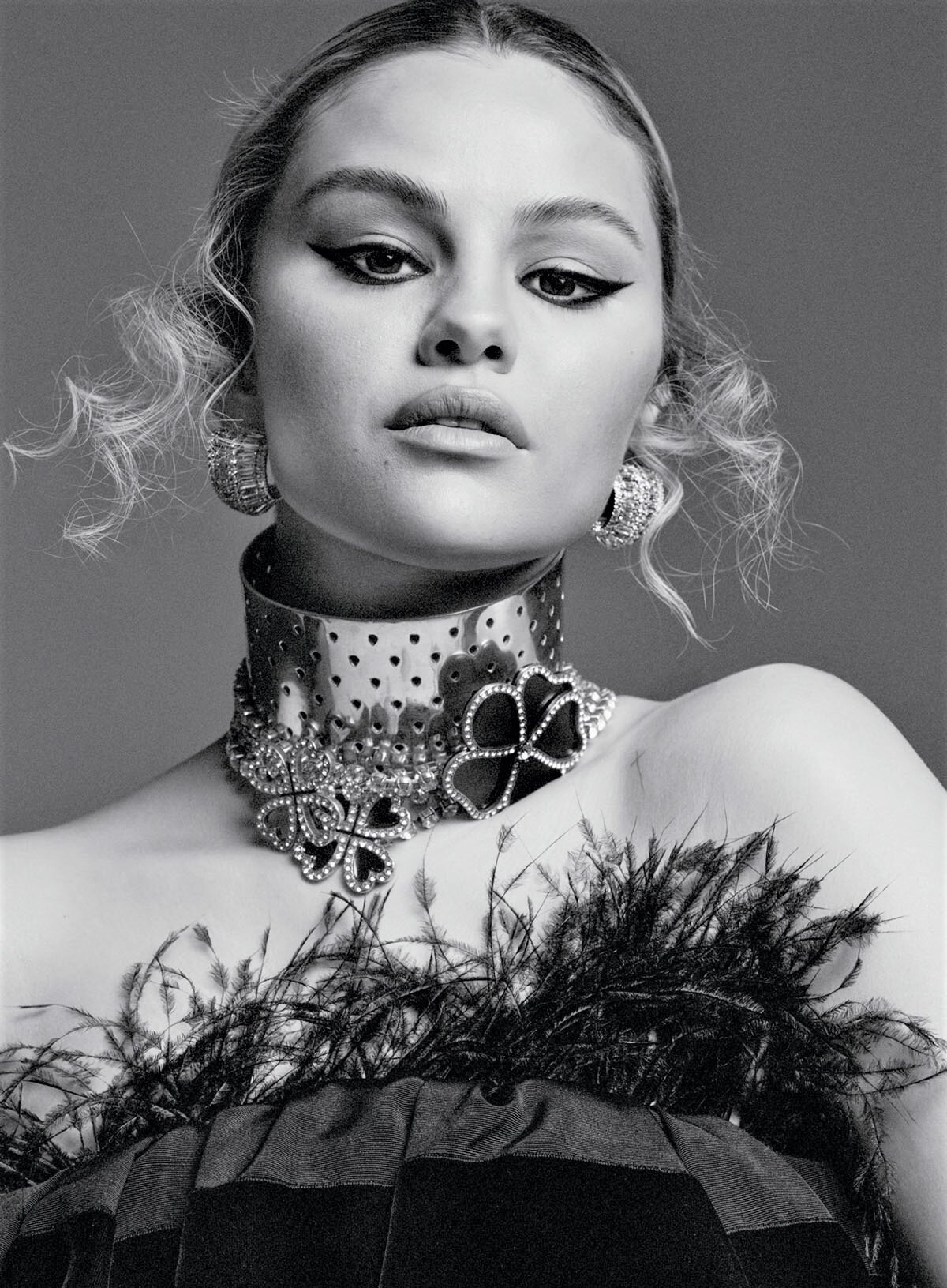 Selena-Gomez-in-Vogue-Australia-July-and-Vogue-Singapore-July-August-by-Alique (8).jpg