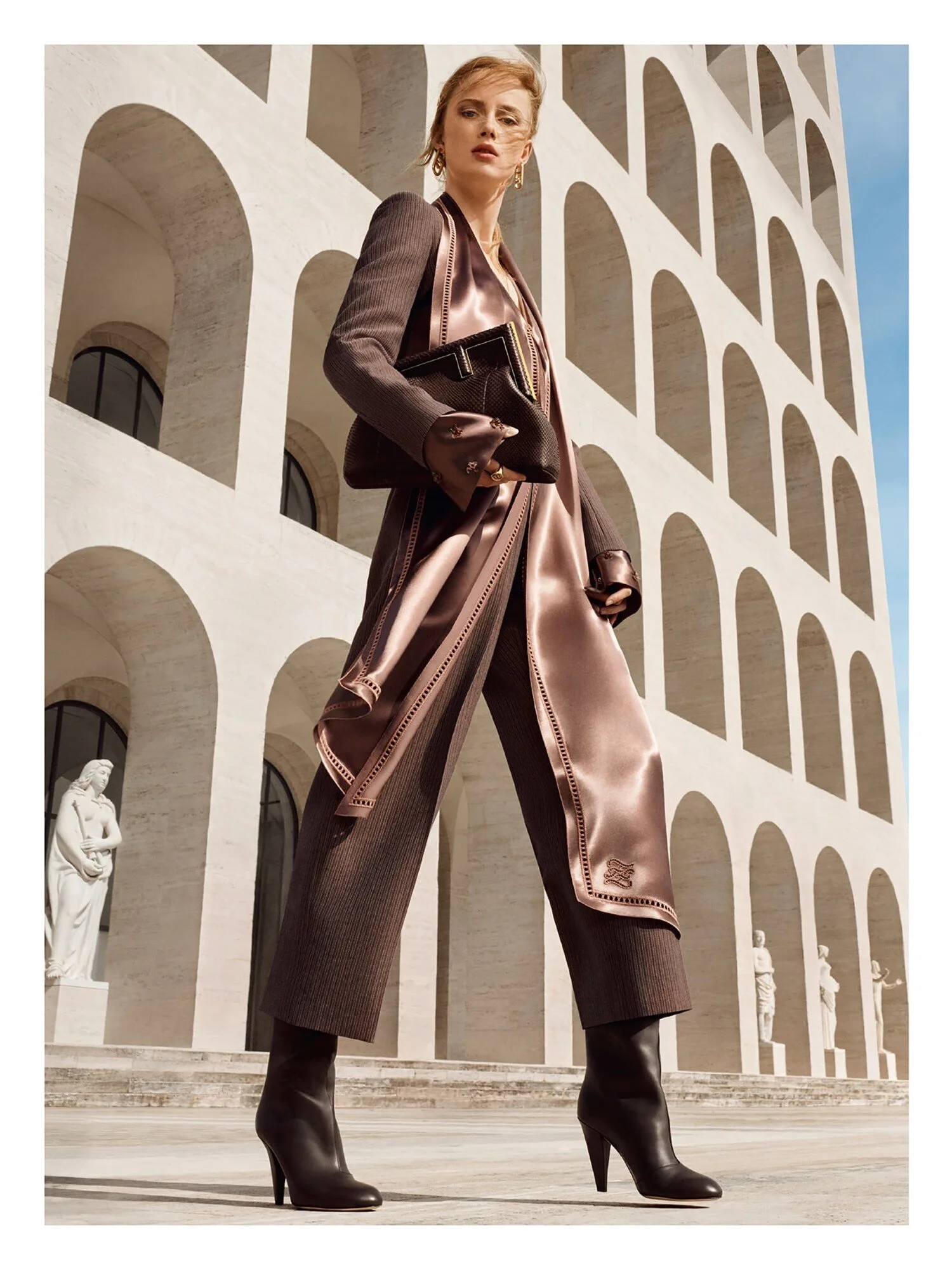 Fendi-Fall-Winter-2021-by-Craig-McDean  (14).jpg