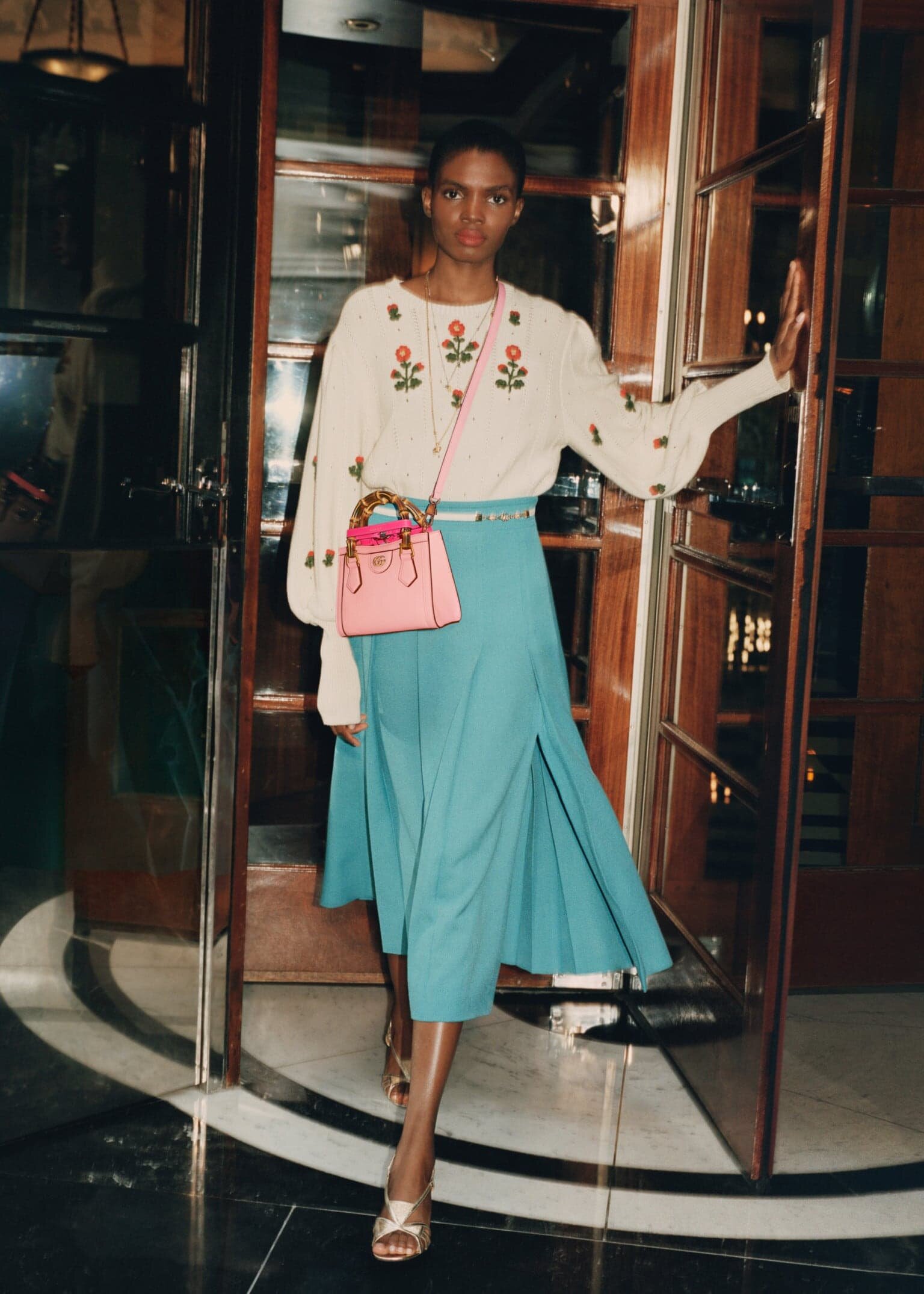 Gucci-Diana-bag-fall-2021-ad-campaign (5).jpg