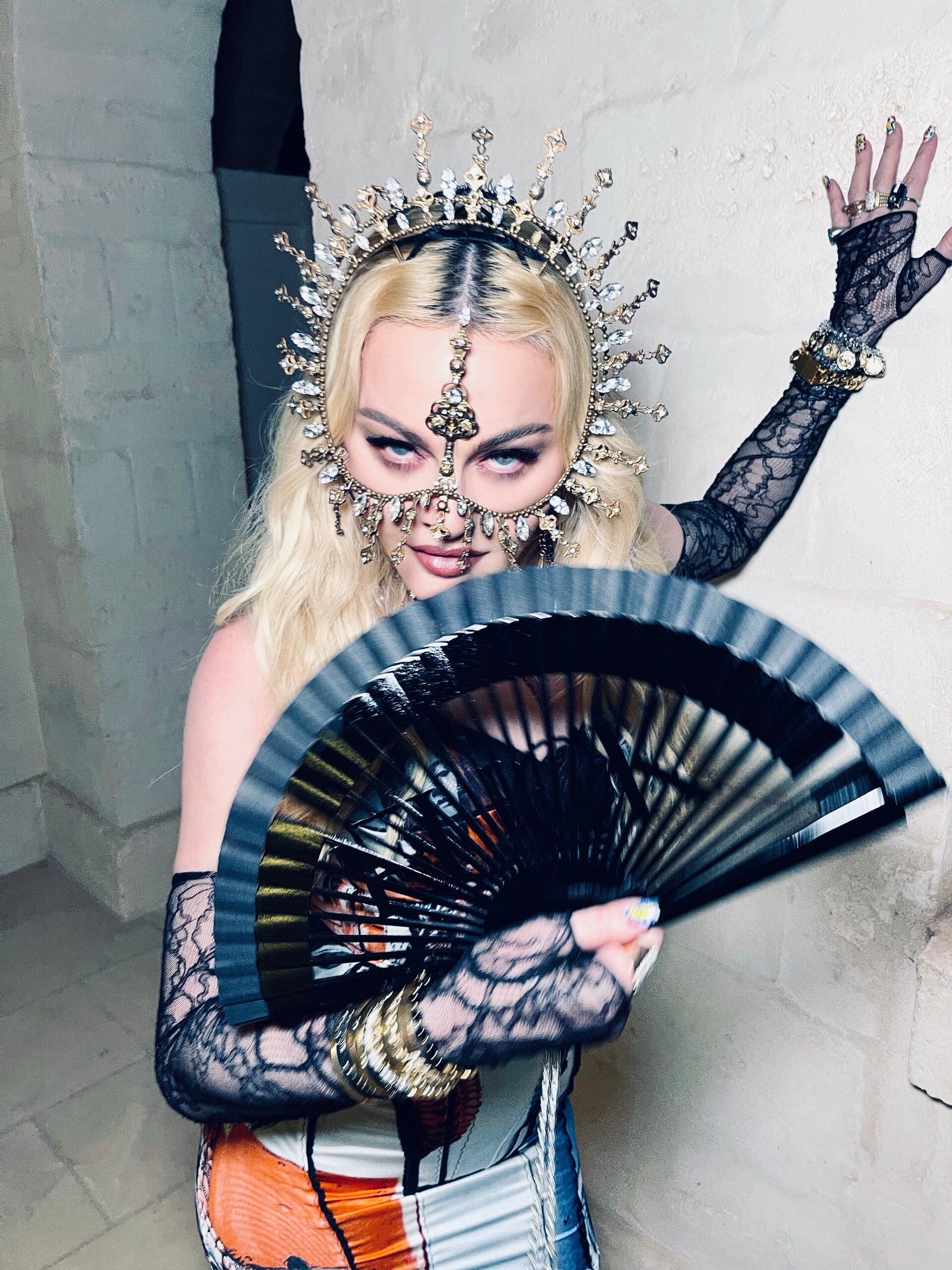Ricardo-Gomes-Madonna-Bday-Vogue Italia-Aug-2021 (20).jpg