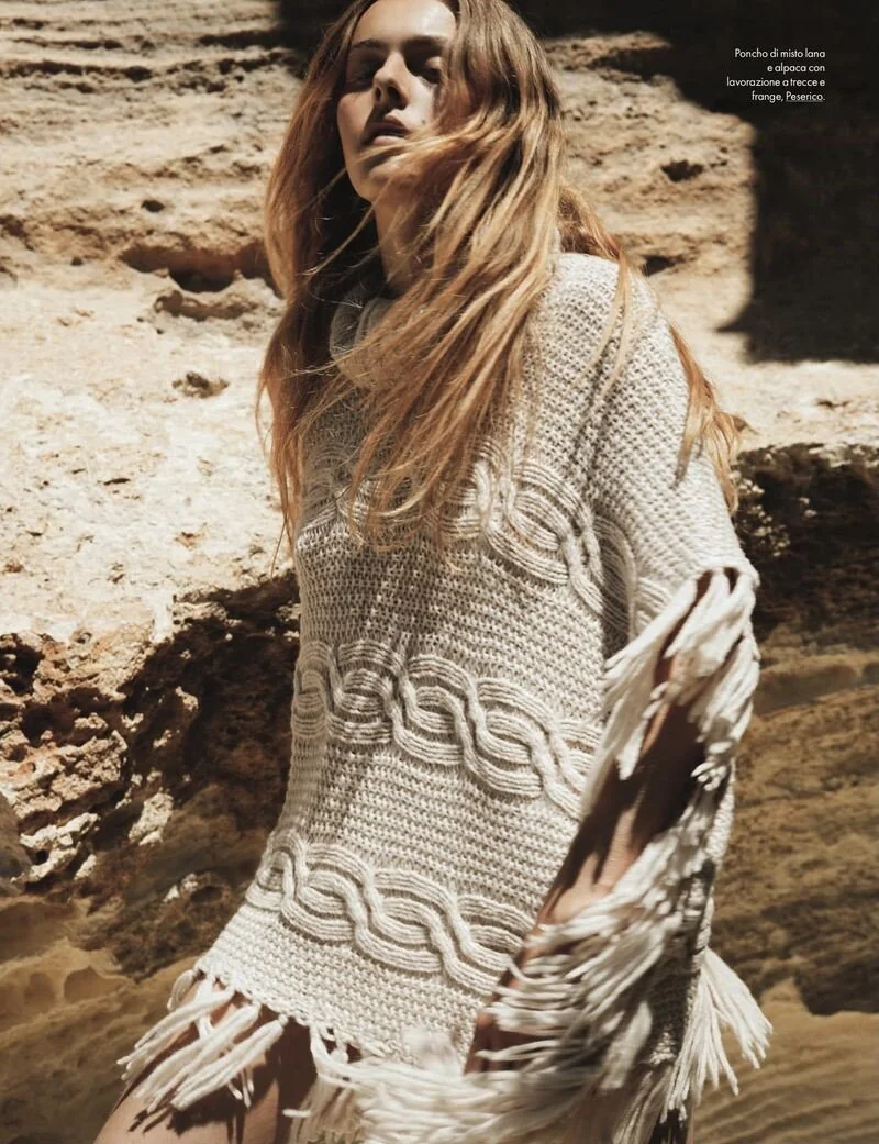 Ivanka-Smilenko-by-Francois-Rotger-ELLE-Italia-Moda-F2021 (3).jpg