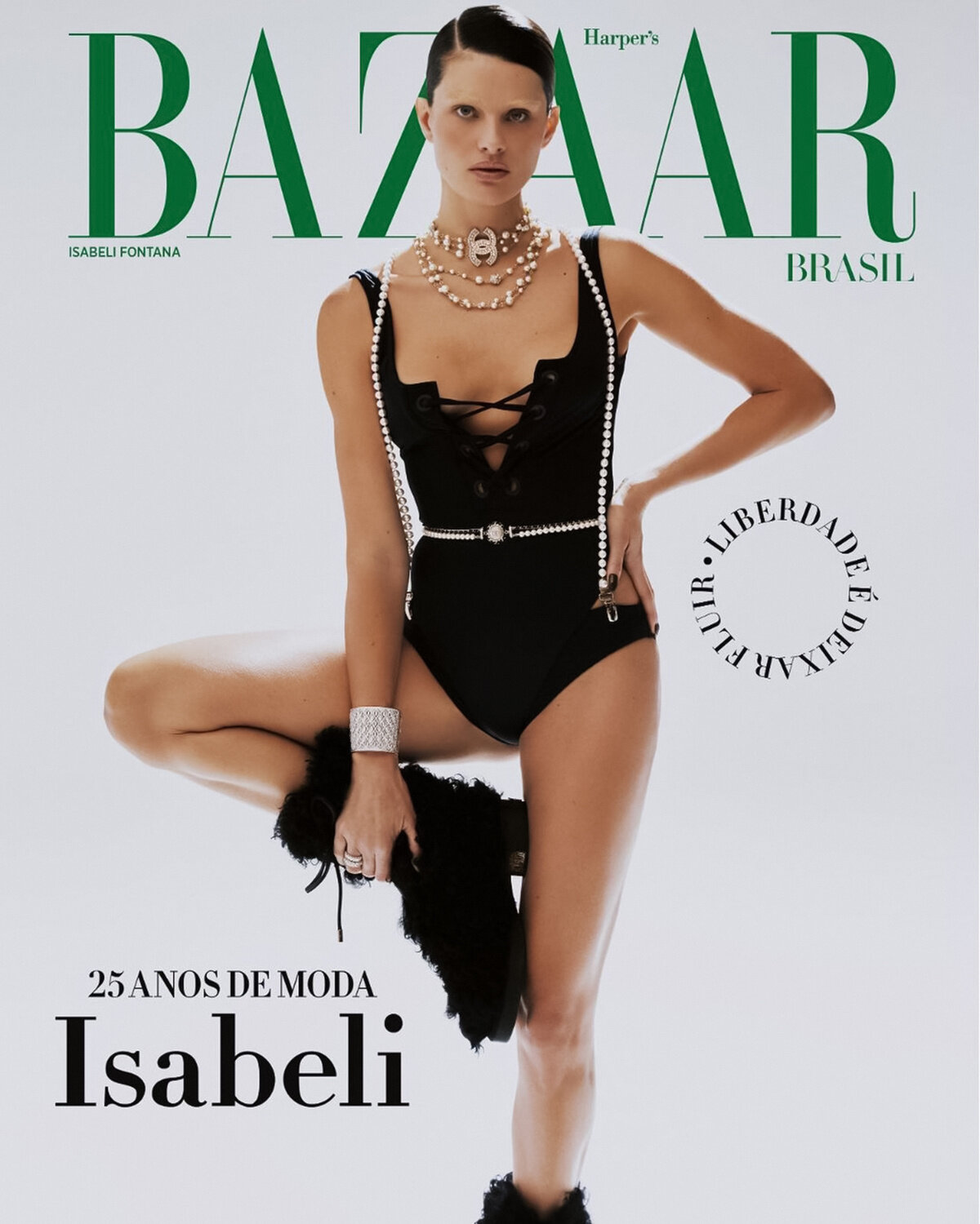 Isabeli-Fontant-by-Lufre-Harper's Bazaar Brazil-September-2021 (8).jpg
